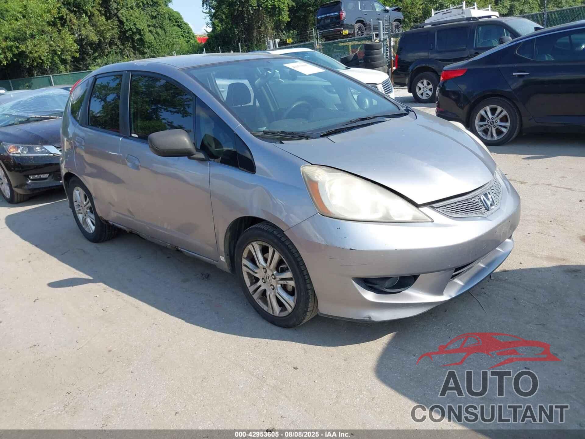 HONDA FIT 2009 - JHMGE88499S020172