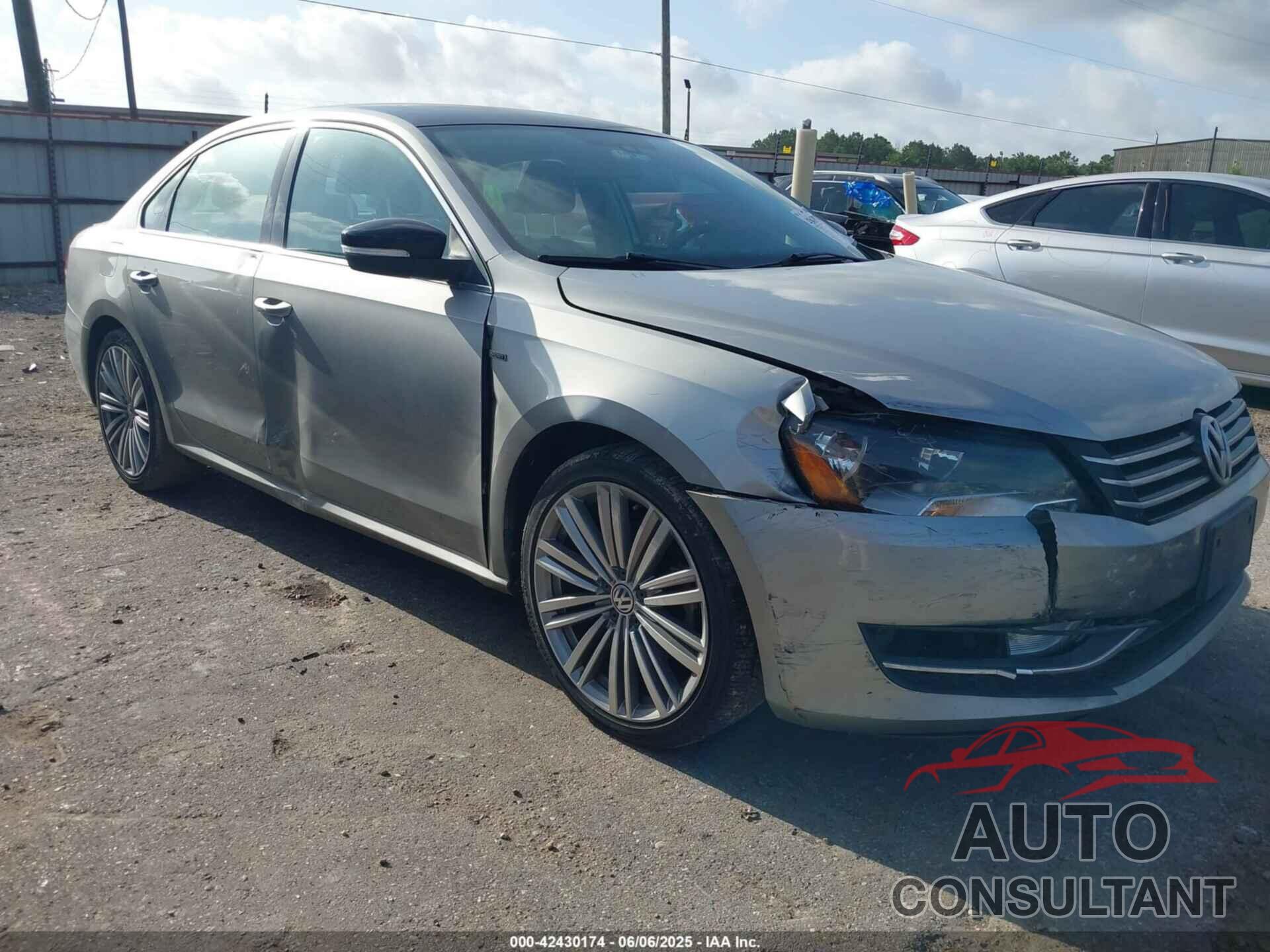 VOLKSWAGEN PASSAT 2014 - 1VWBT7A31EC094359