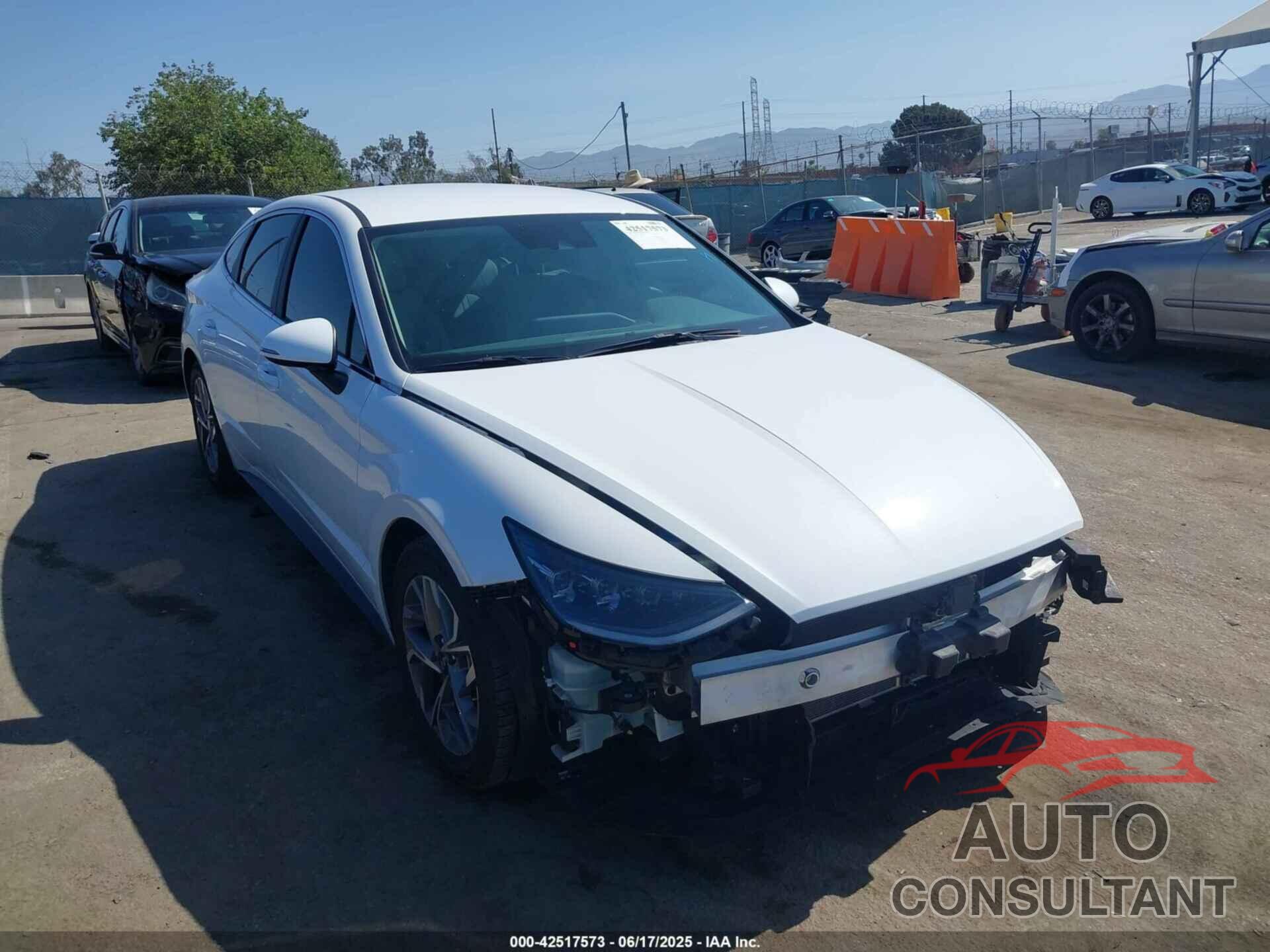 HYUNDAI SONATA 2023 - KMHL64JA6PA329215