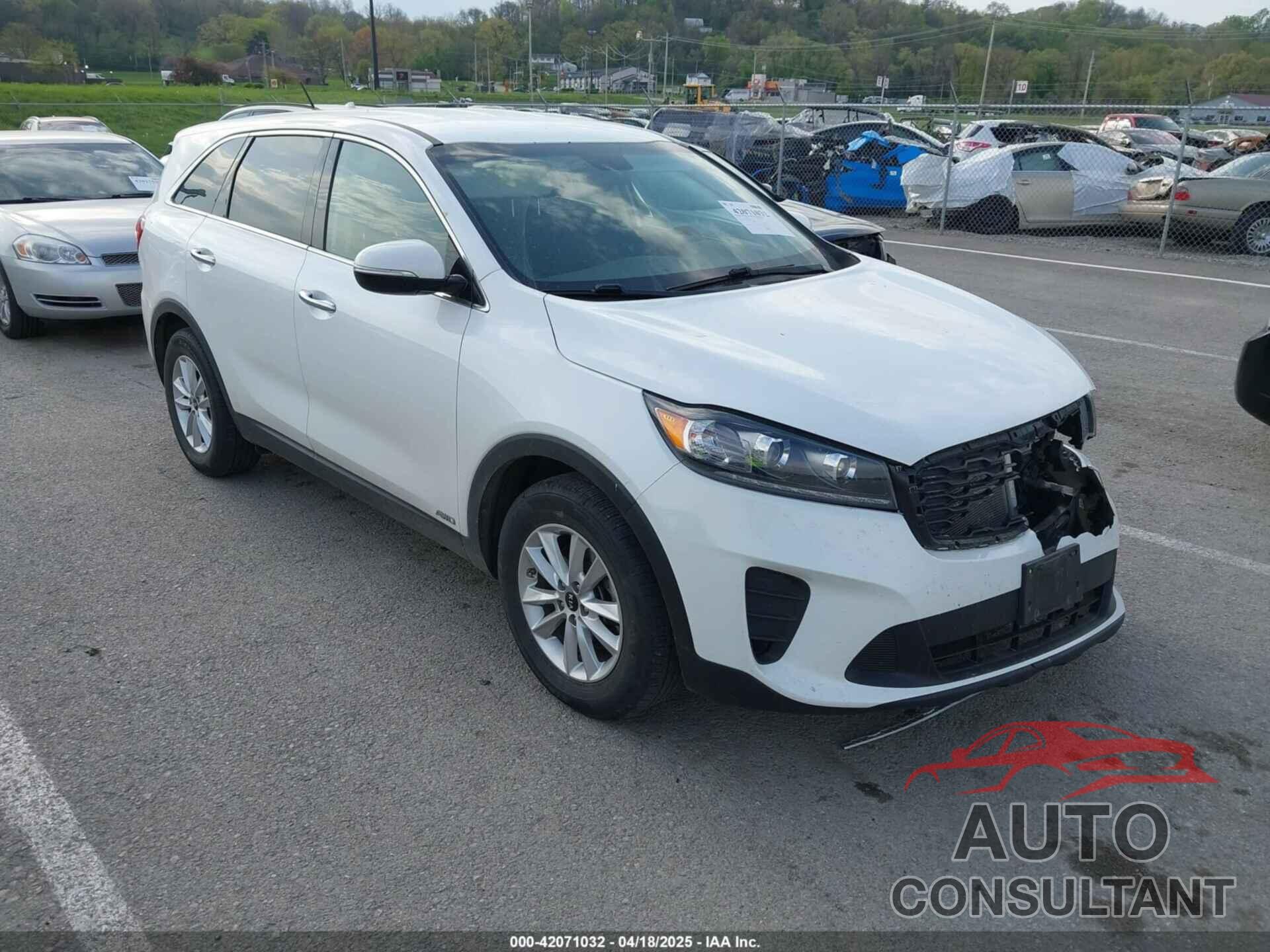 KIA SORENTO 2019 - 5XYPGDA57KG487111