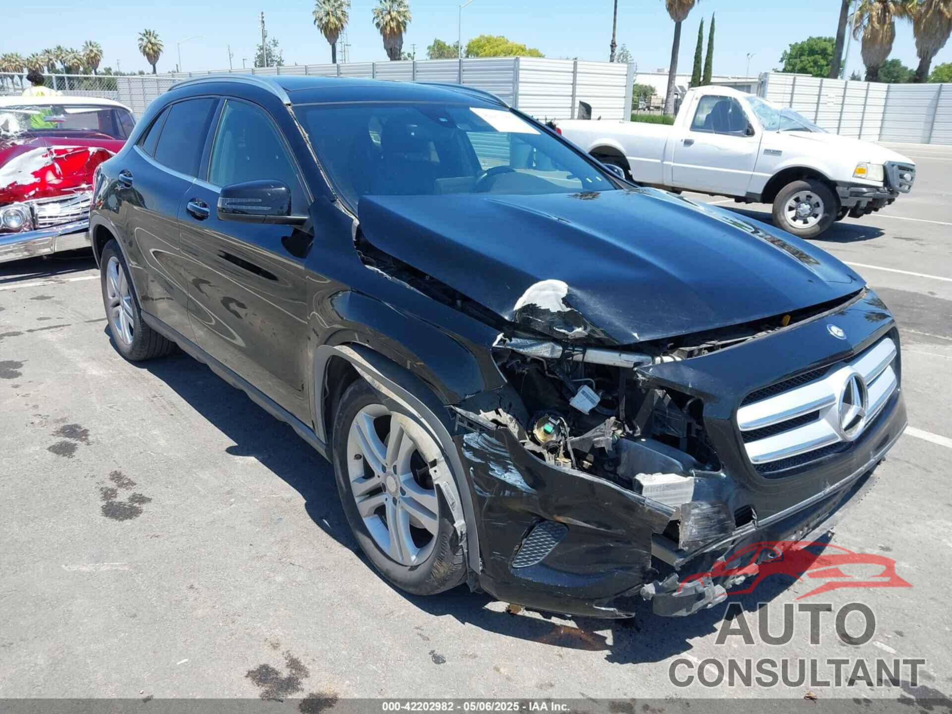 MERCEDES-BENZ GLA 250 2016 - WDCTG4GB5GJ212785