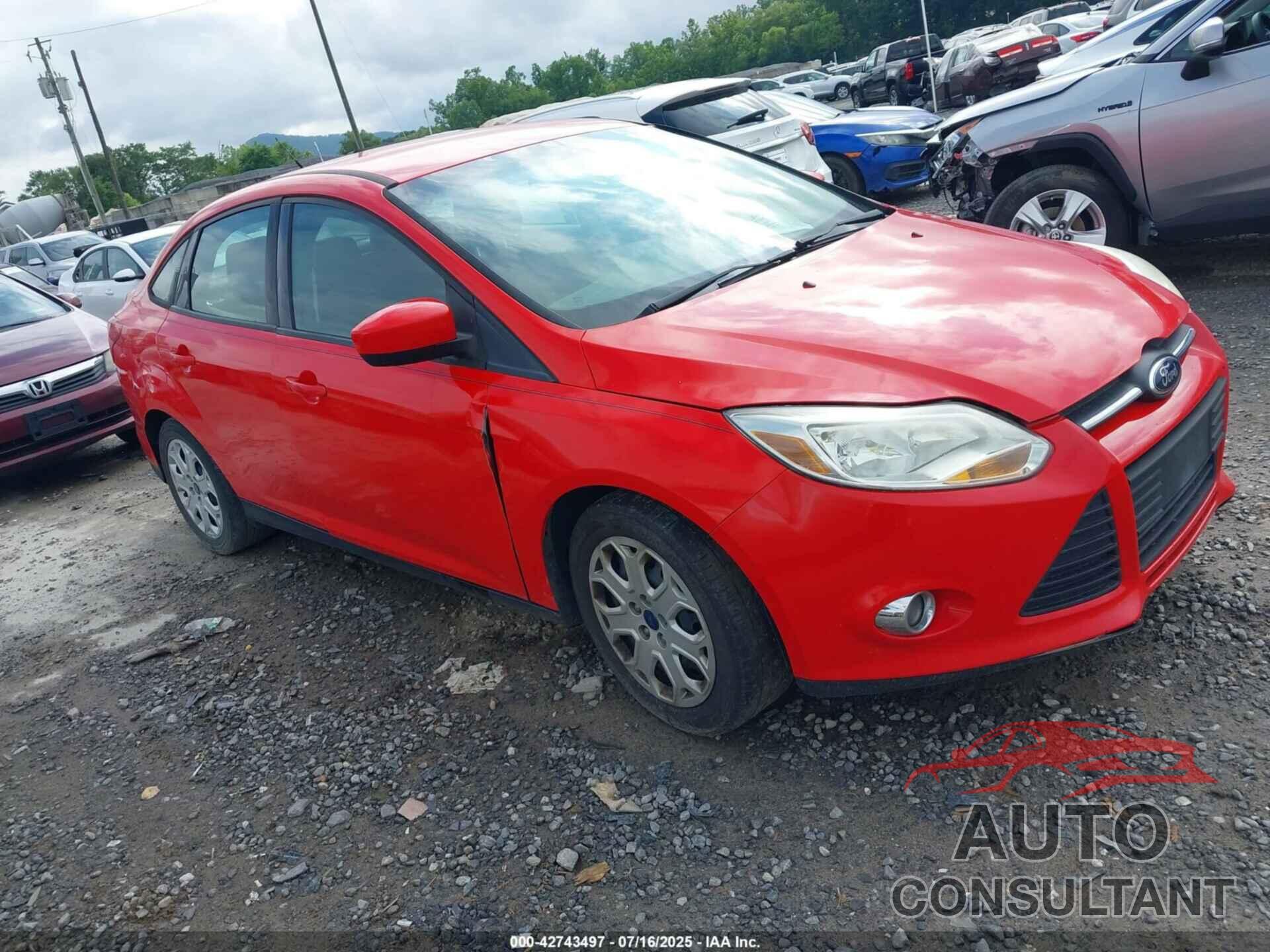 FORD FOCUS 2012 - 1FAHP3F25CL477153