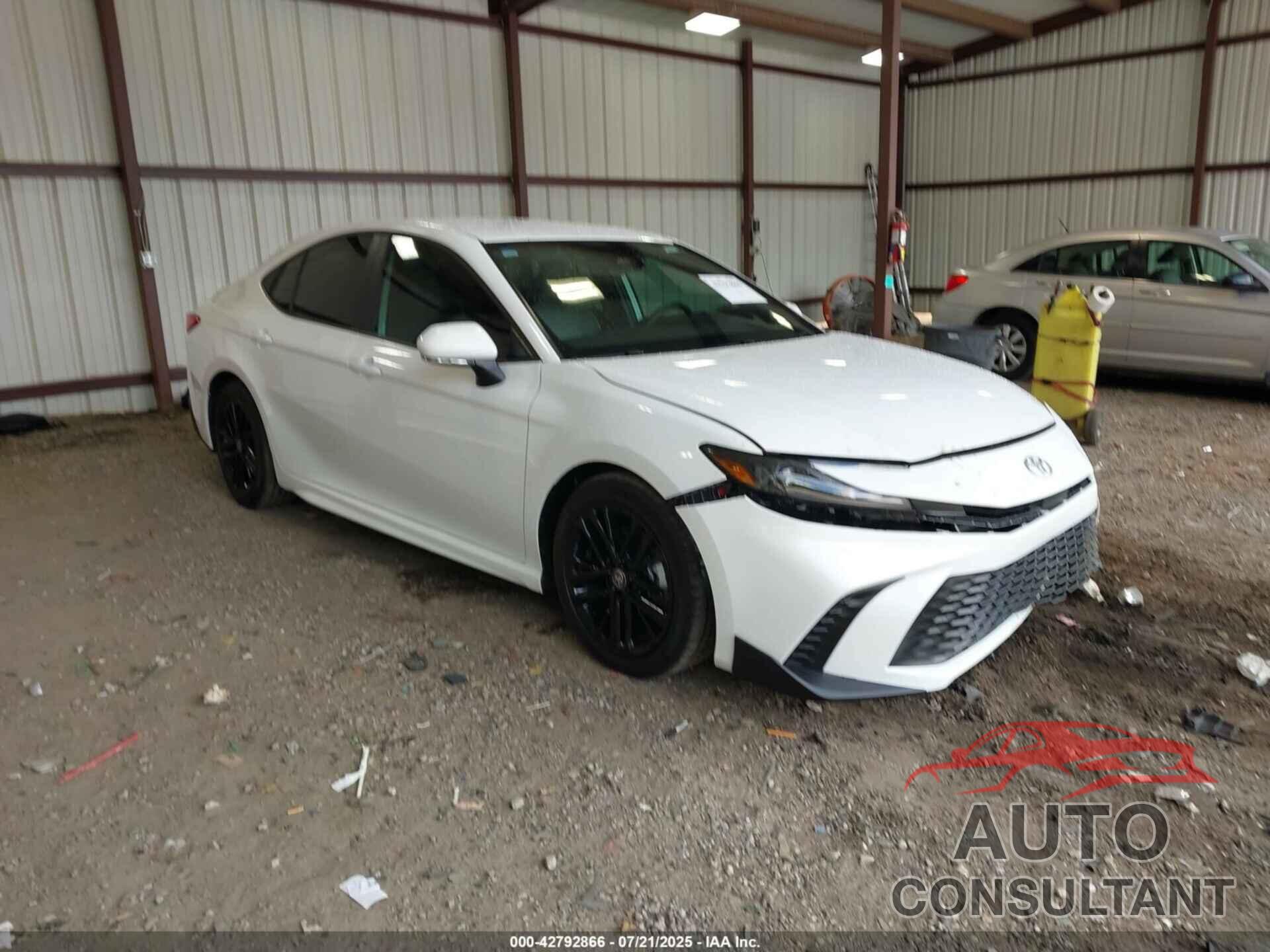 TOYOTA CAMRY 2025 - 4T1DAACK2SU549983