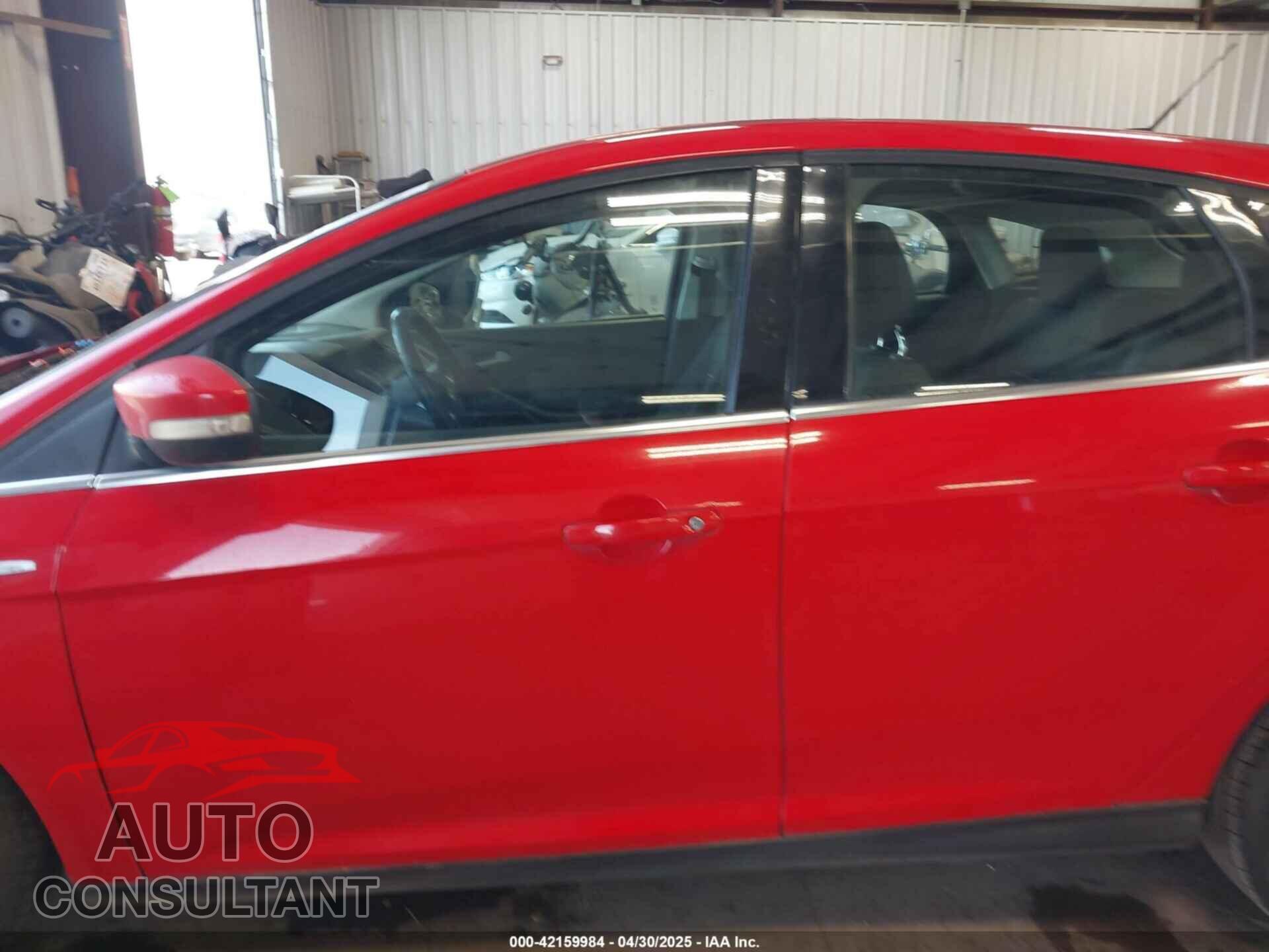 FORD FOCUS 2012 - 1FAHP3M2XCL208259