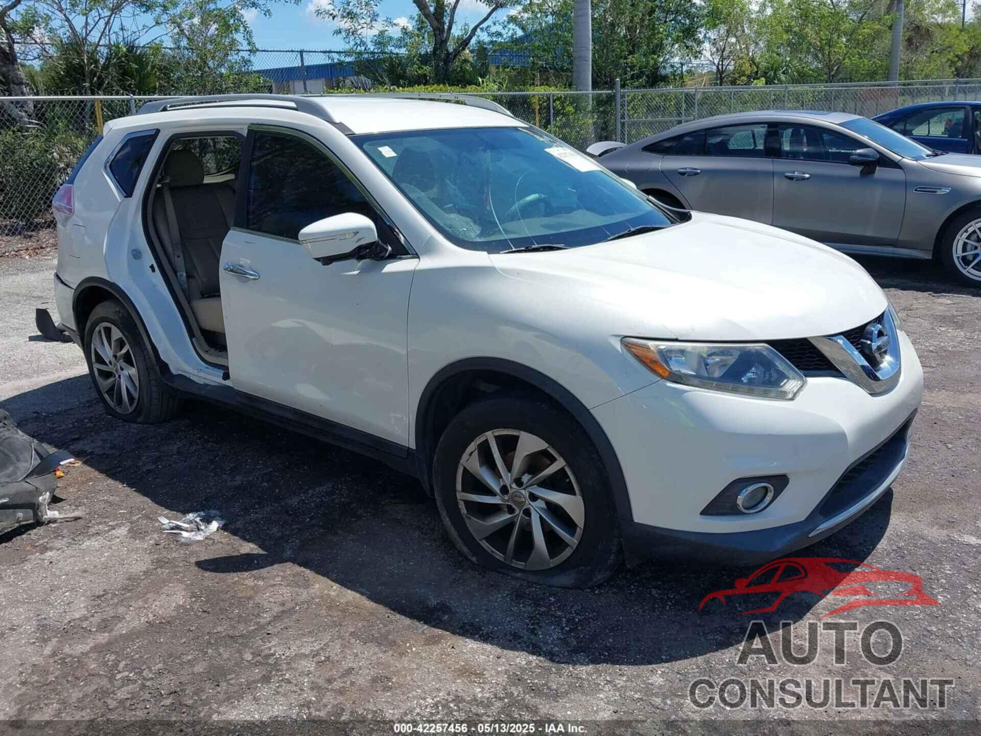 NISSAN ROGUE 2015 - 5N1AT2MT2FC772787