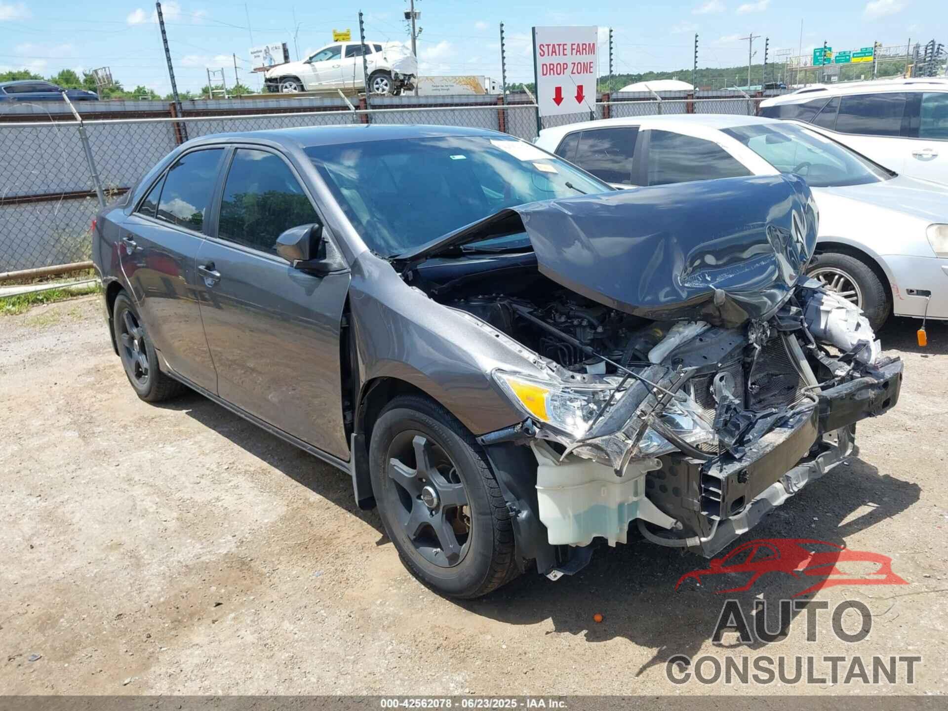 TOYOTA CAMRY 2014 - 4T4BF1FKXER378463