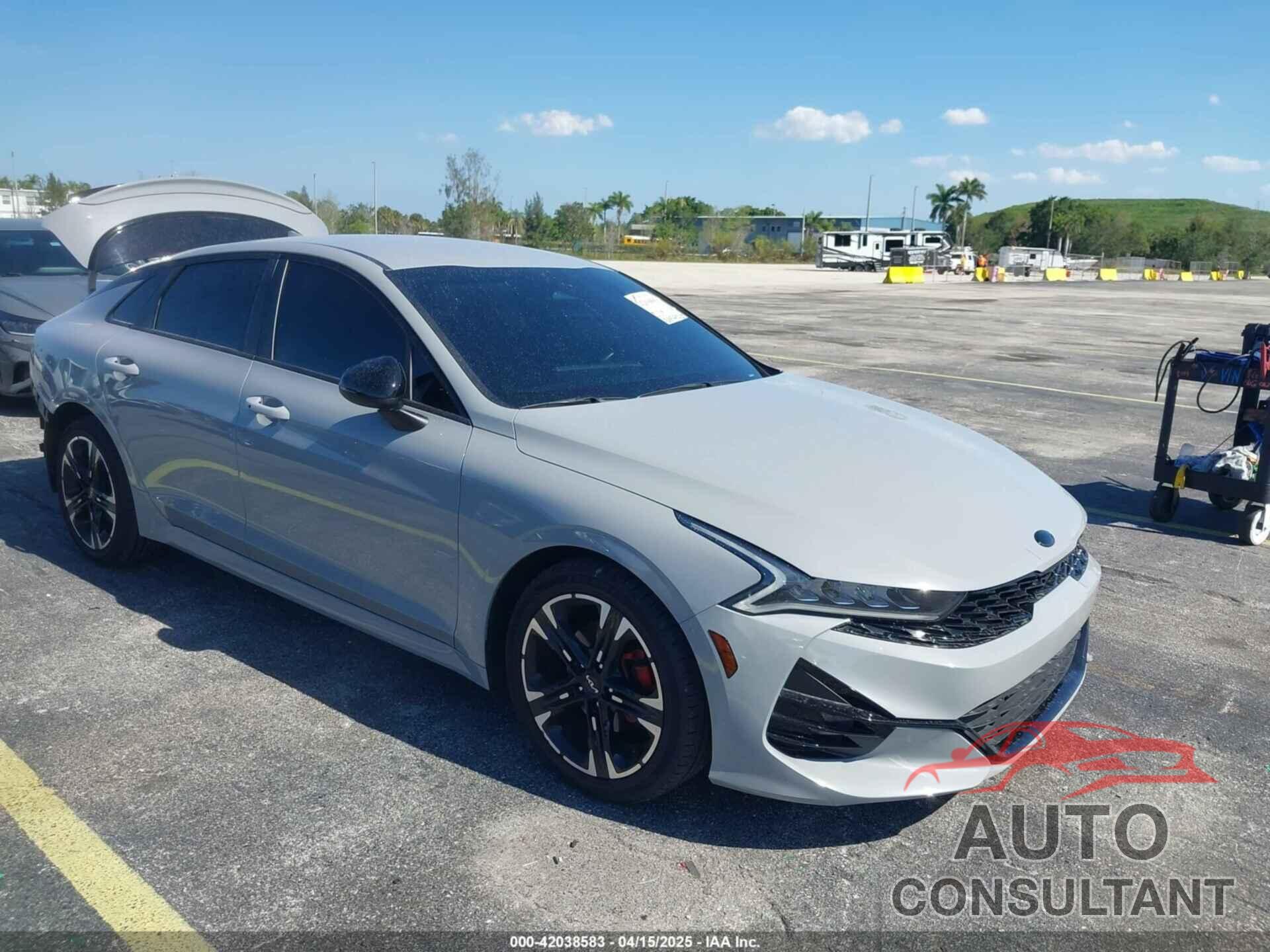 KIA K5 2021 - 5XXG64J26MG019015