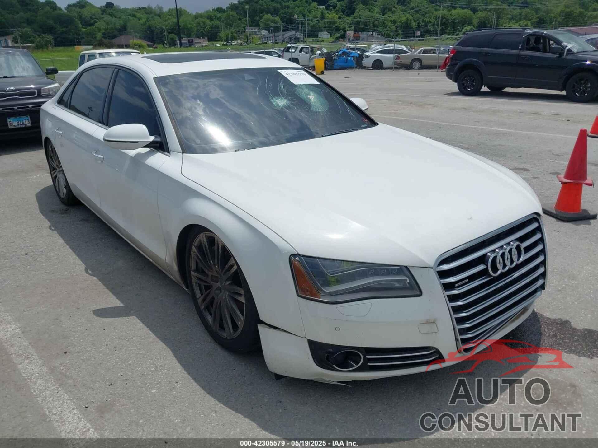 AUDI A8 L 2012 - WAURVAFD9CN011480
