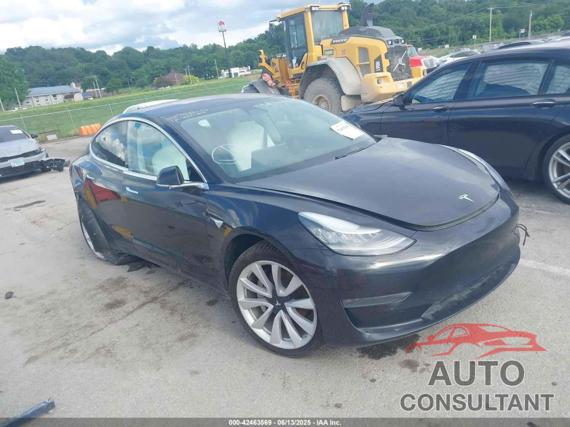 TESLA MODEL 3 2018 - 5YJ3E1EB5JF100368