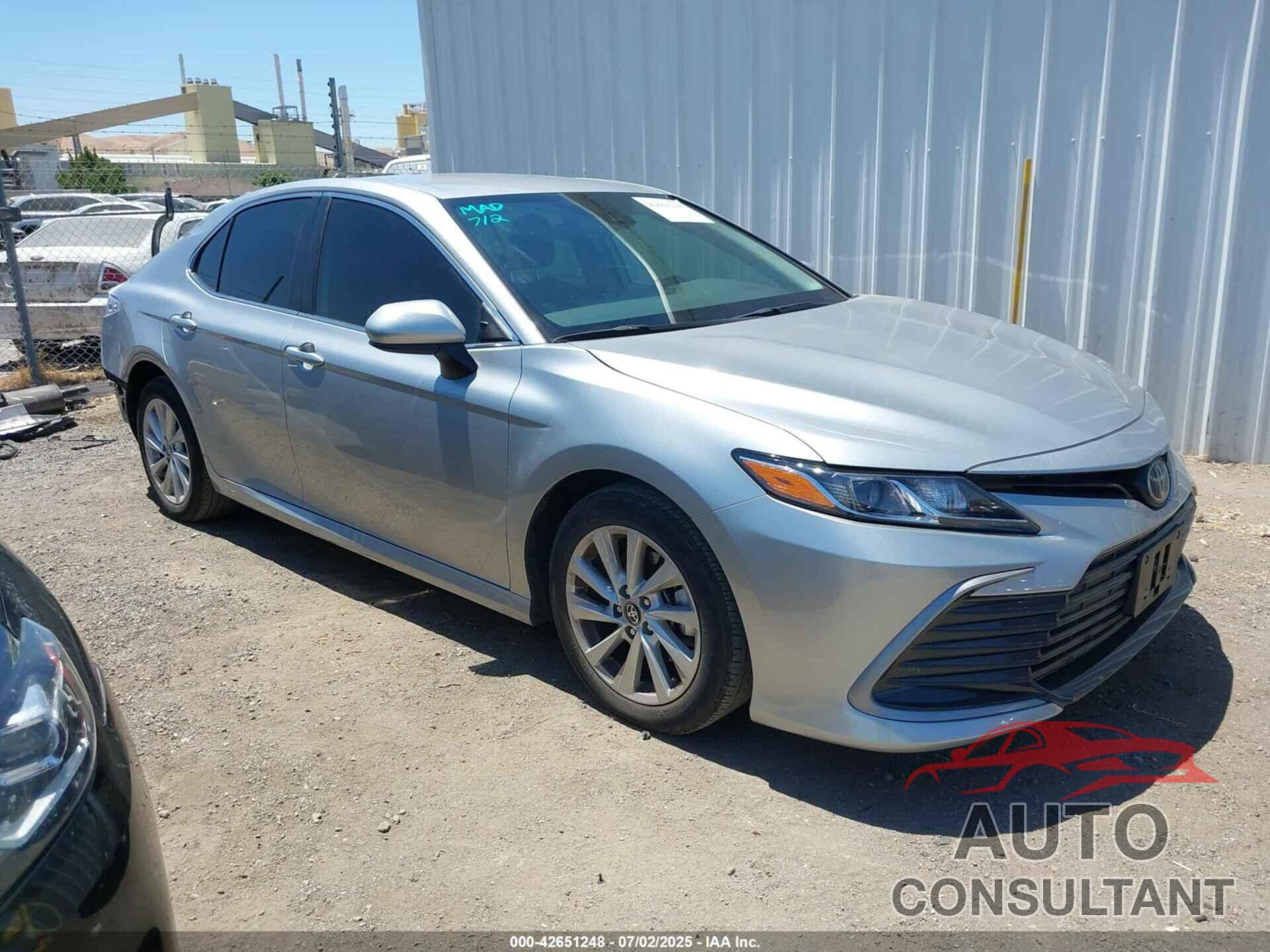 TOYOTA CAMRY 2024 - 4T1C11AK5RU250724