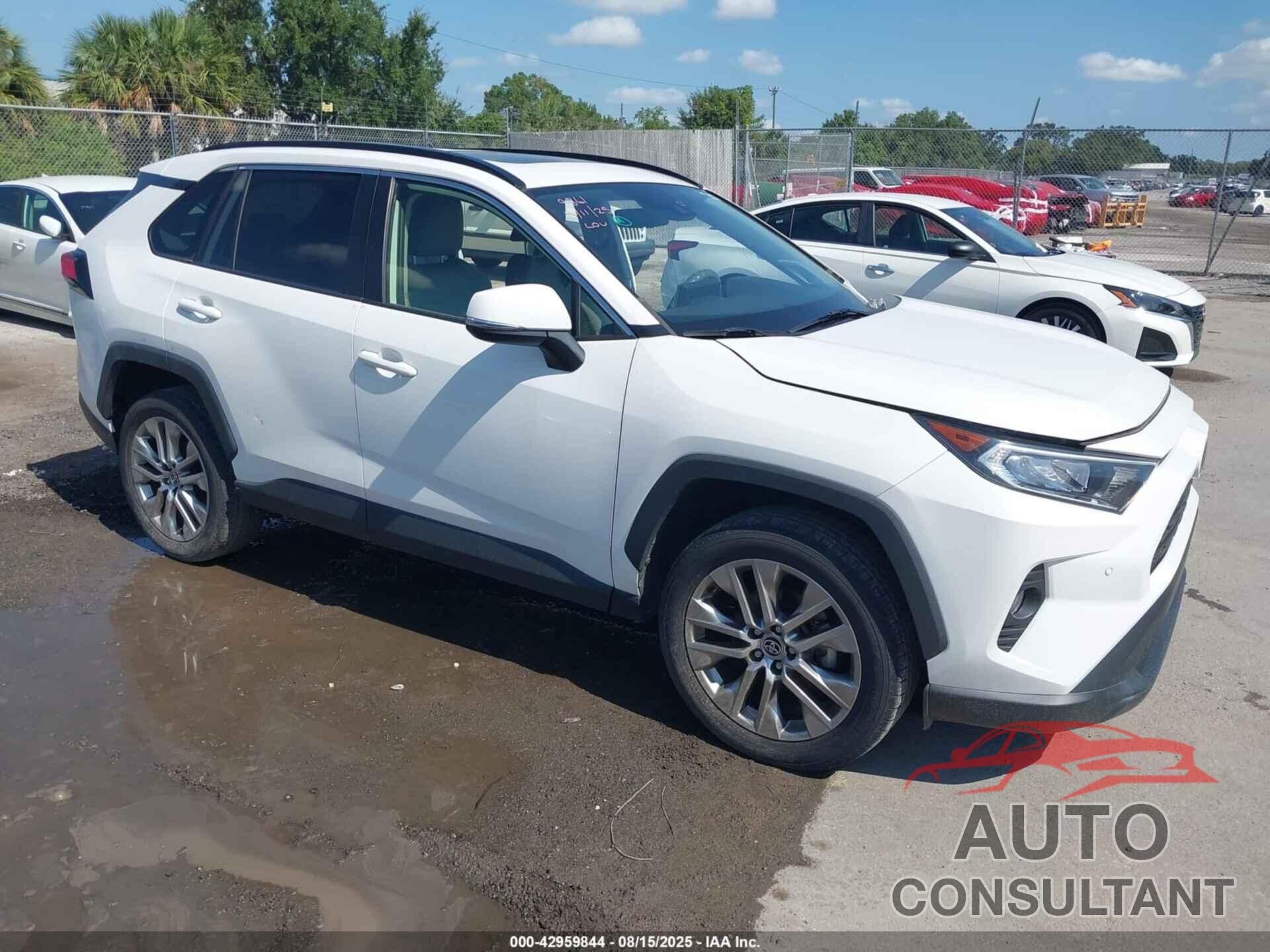 TOYOTA RAV4 2020 - JTMC1RFV8LD521059