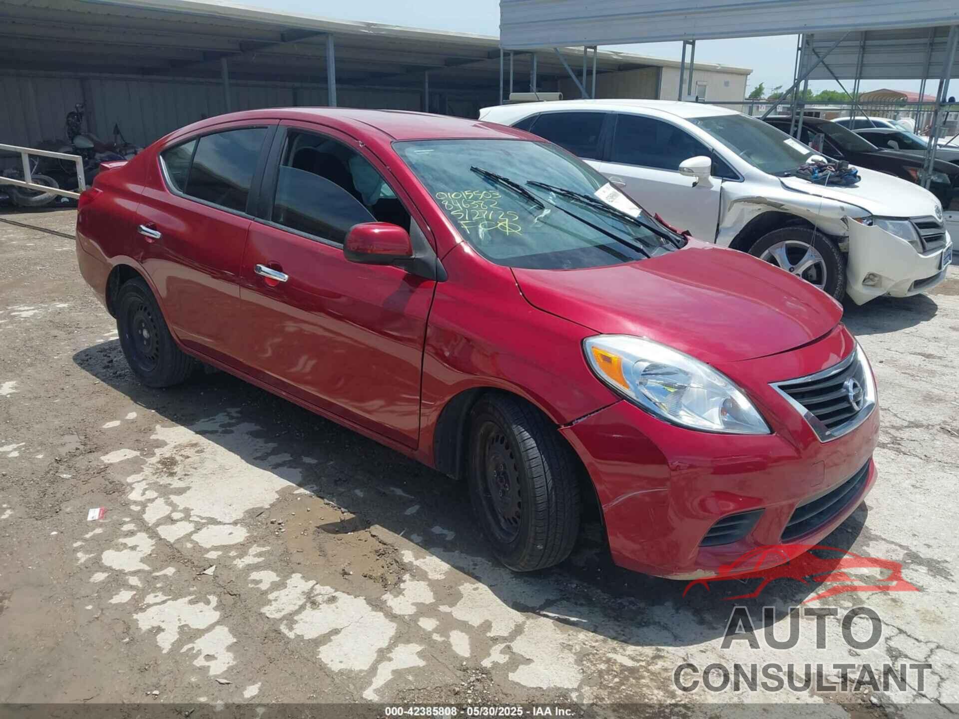 NISSAN VERSA 2013 - 3N1CN7AP7DL846382