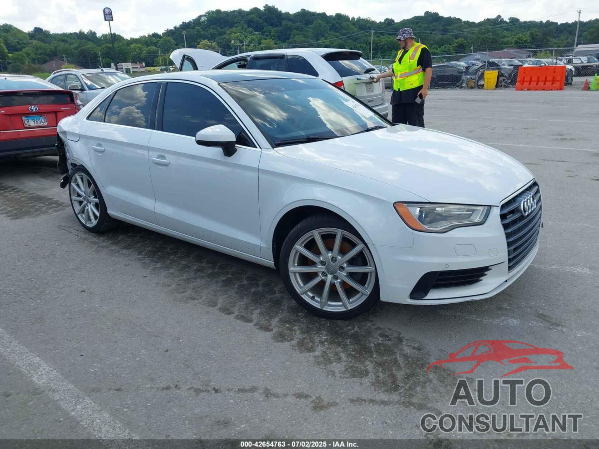 AUDI A3 2015 - WAUBFGFF5F1100882