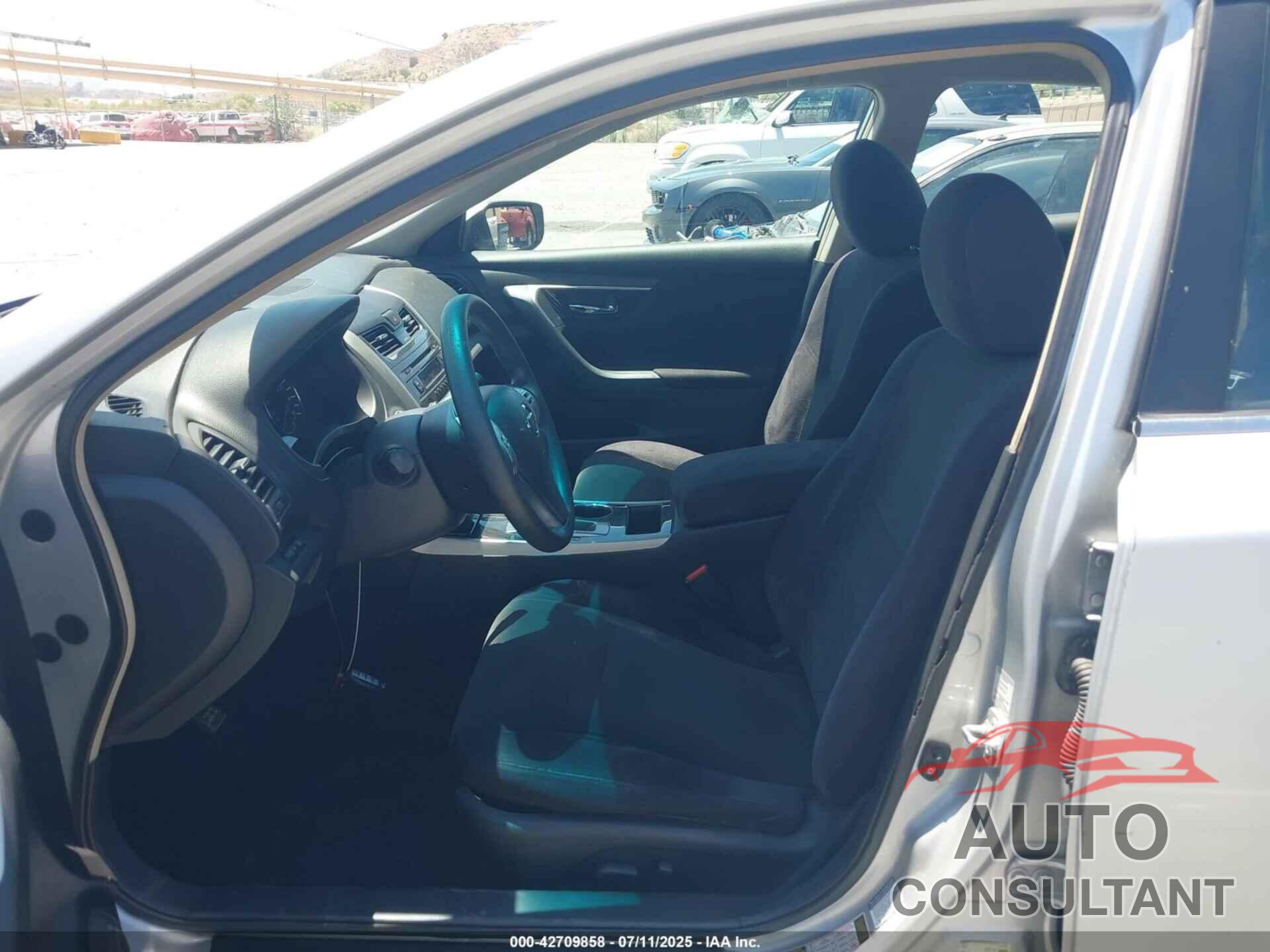 NISSAN ALTIMA 2013 - 1N4AL3AP9DN555424