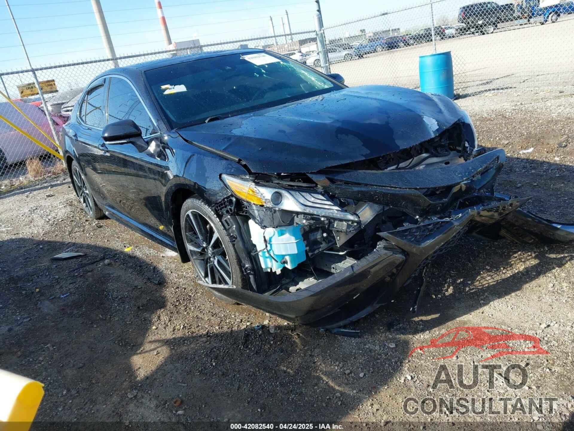 TOYOTA CAMRY 2019 - 4T1B61HK0KU710493