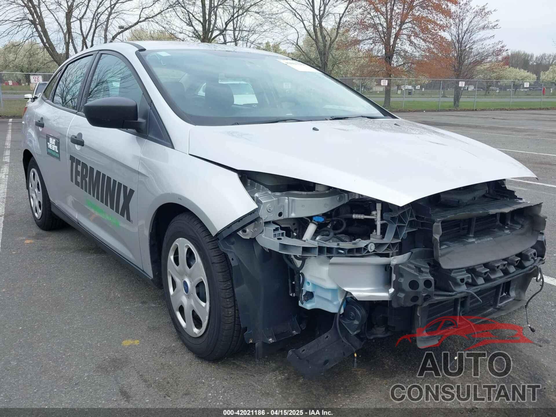 FORD FOCUS 2016 - 1FADP3E25GL349047