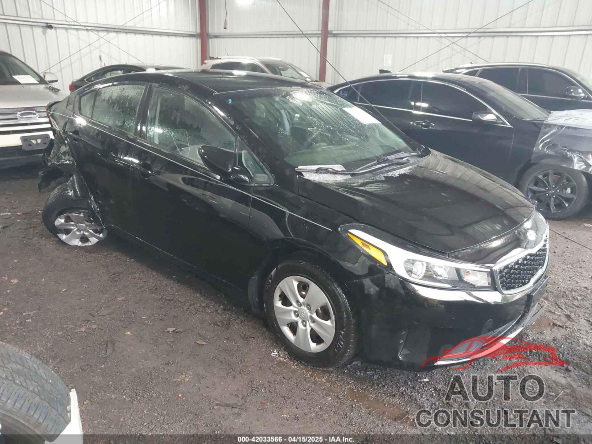 KIA FORTE 2017 - 3KPFK4A74HE026336