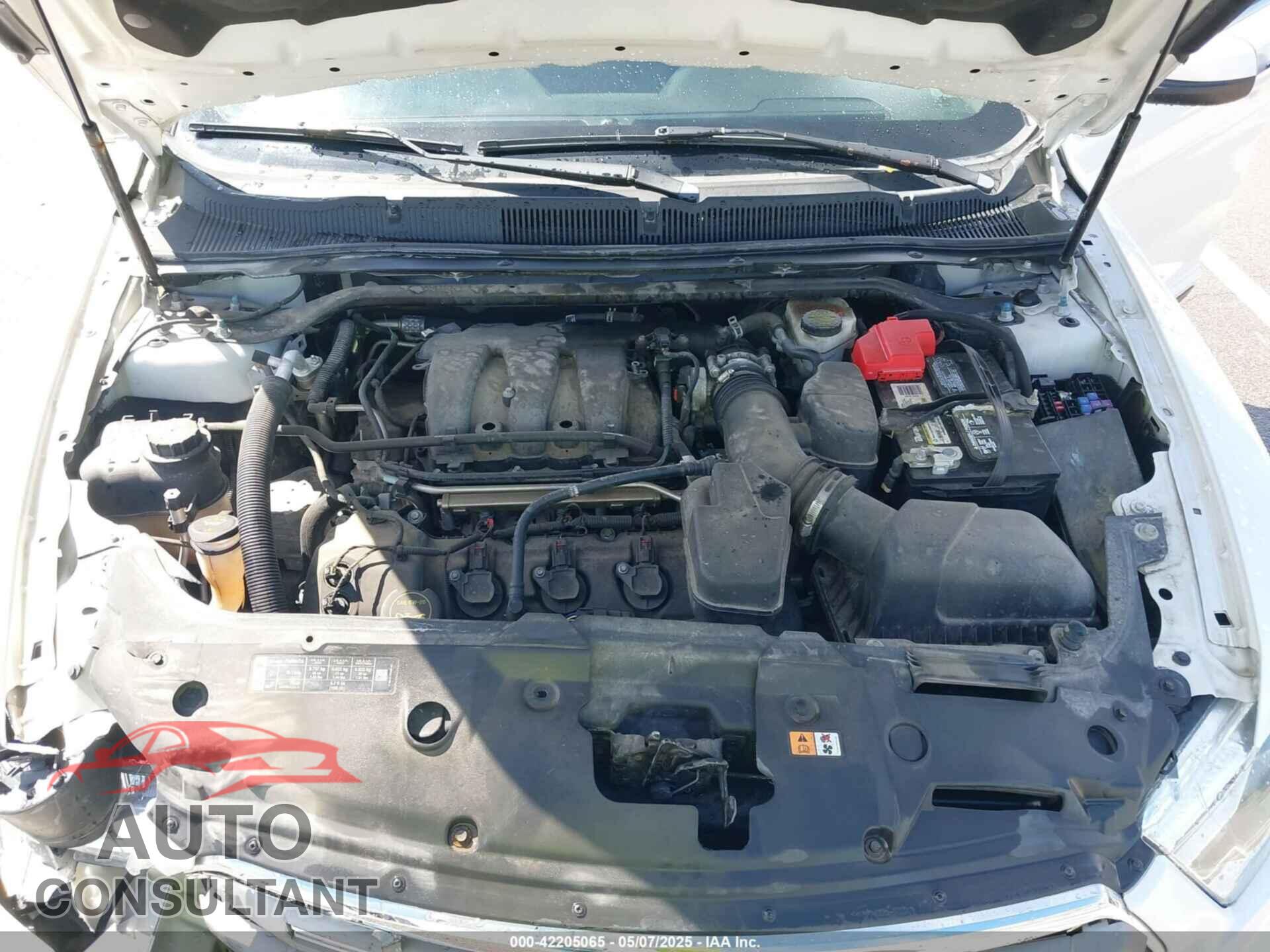 FORD TAURUS 2016 - 1FAHP2E88GG131659