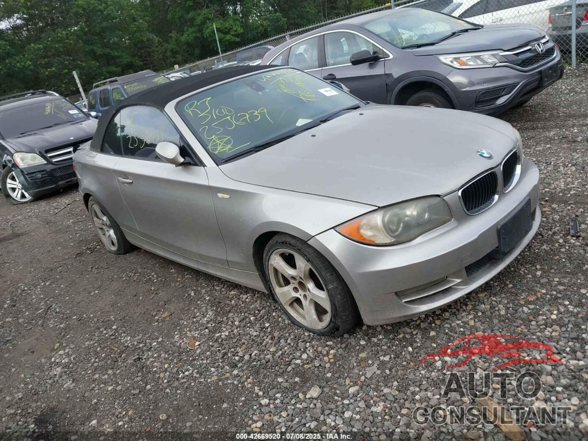 BMW 128I 2009 - WBAUL73559VJ77004