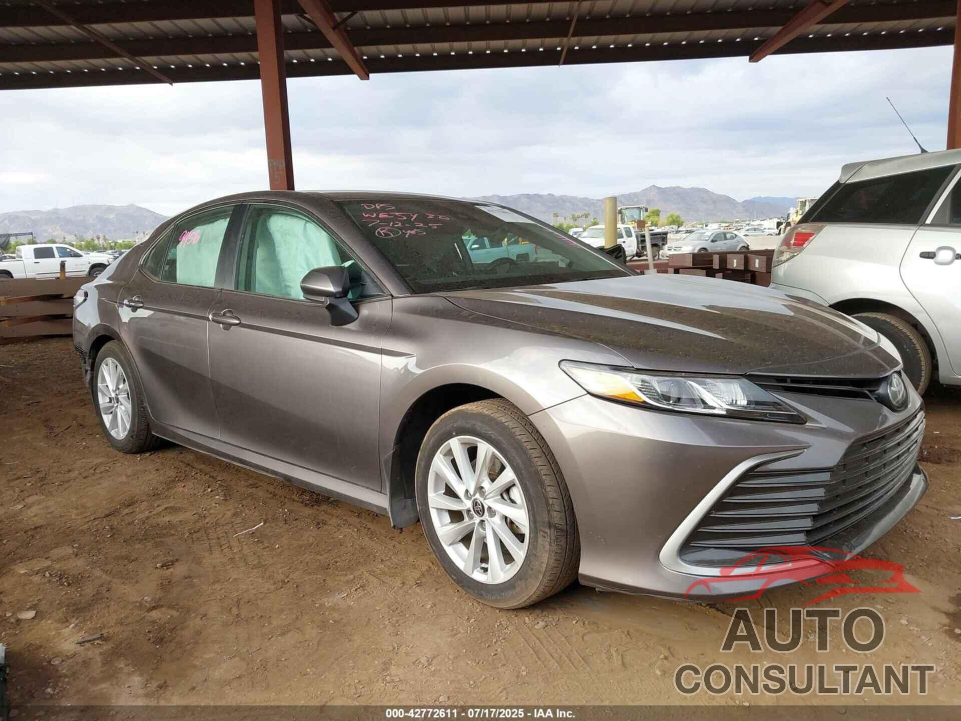 TOYOTA CAMRY 2024 - 4T1C11AKXRU200630