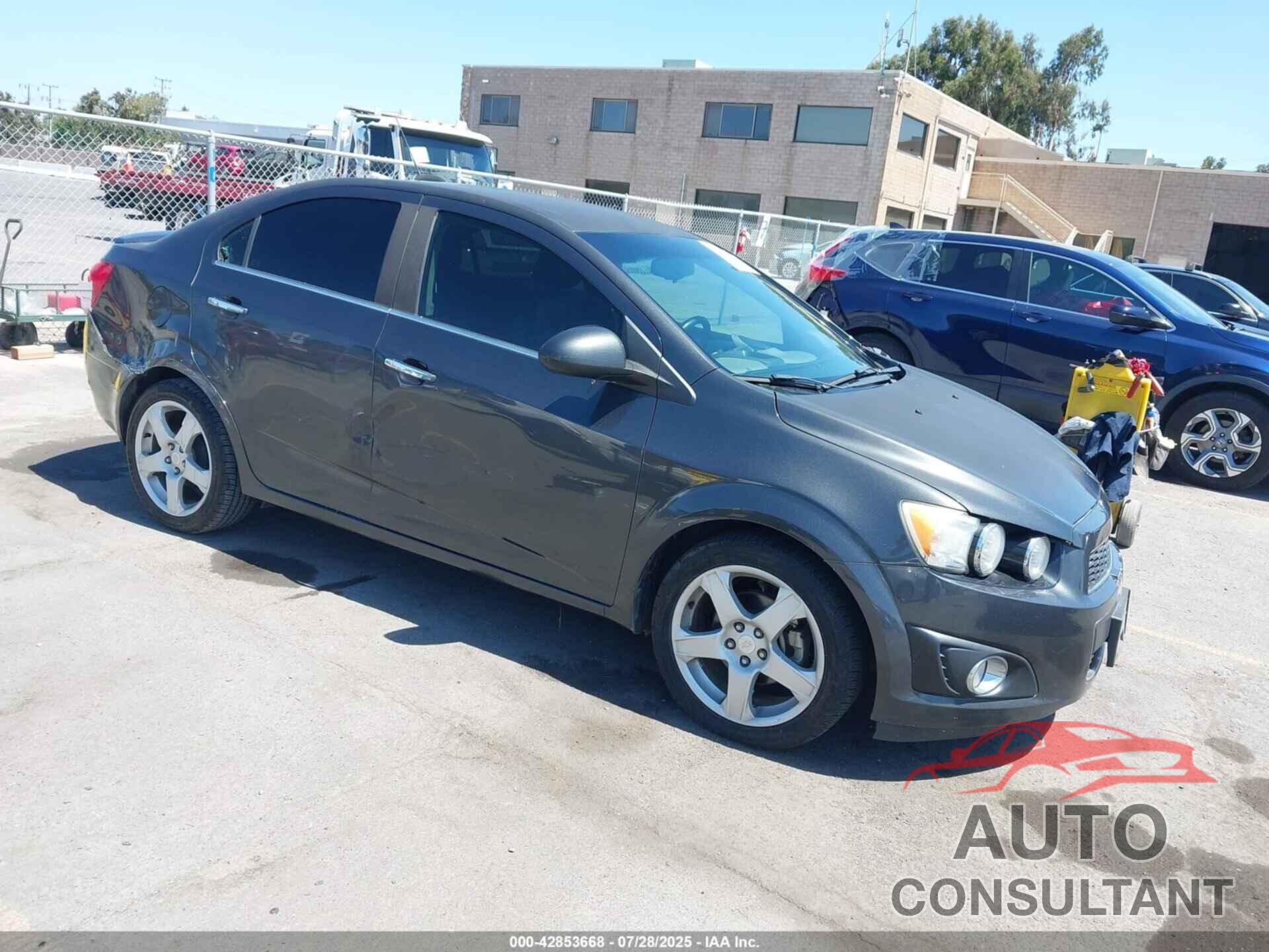 CHEVROLET SONIC 2016 - 1G1JE5SB6G4140874