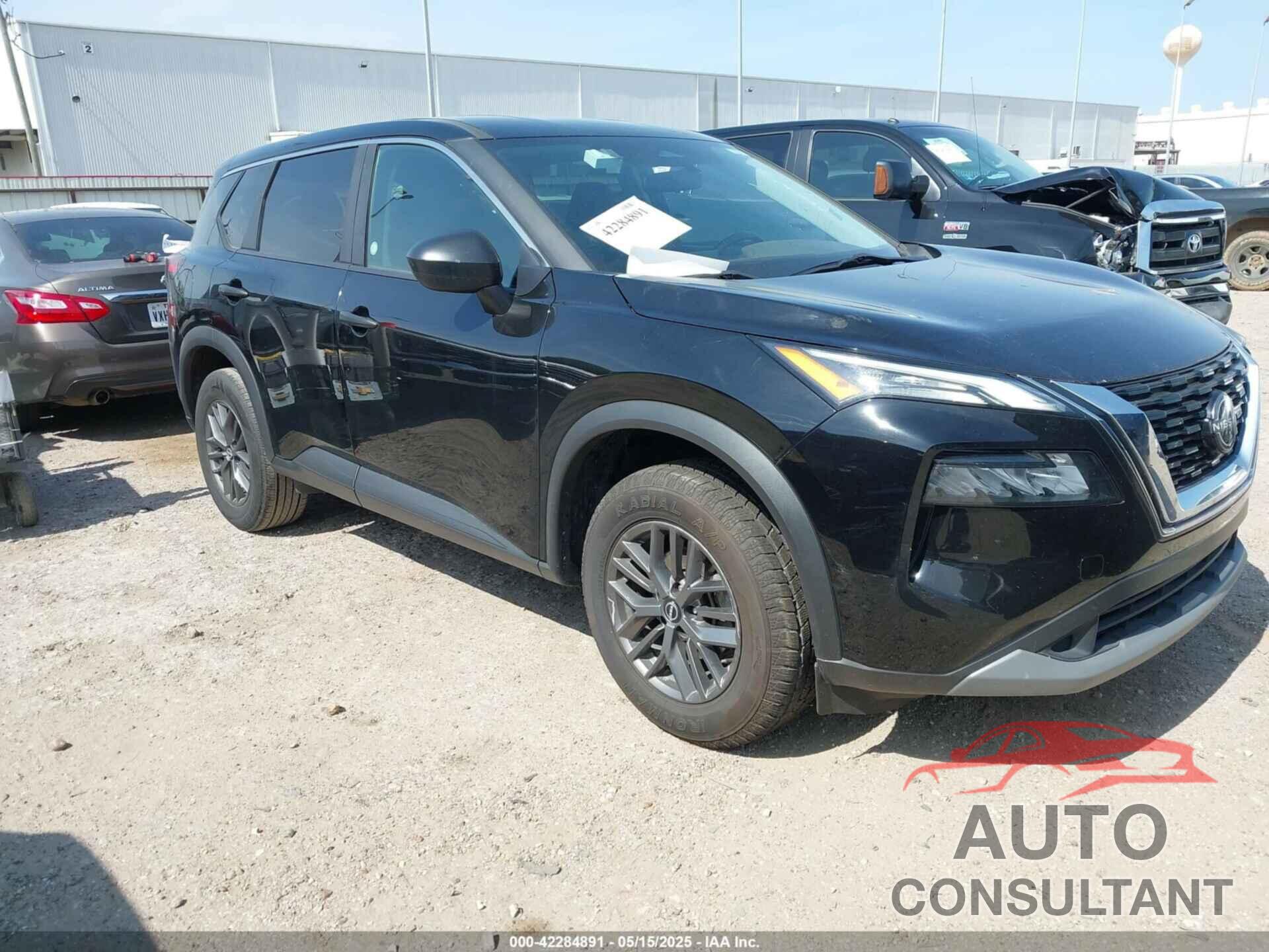 NISSAN ROGUE 2023 - 5N1BT3AAXPC889130