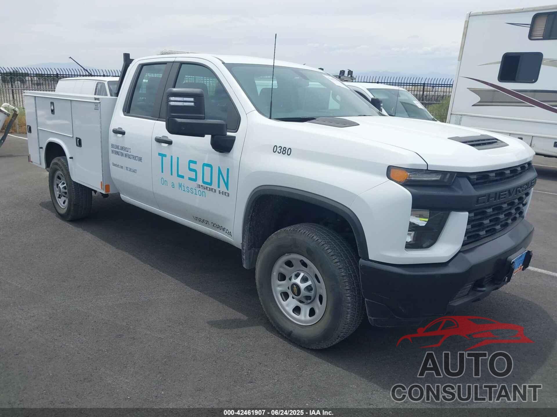 CHEVROLET SILVERADO 3500HD 2023 - 1GB5YSE77PF212647