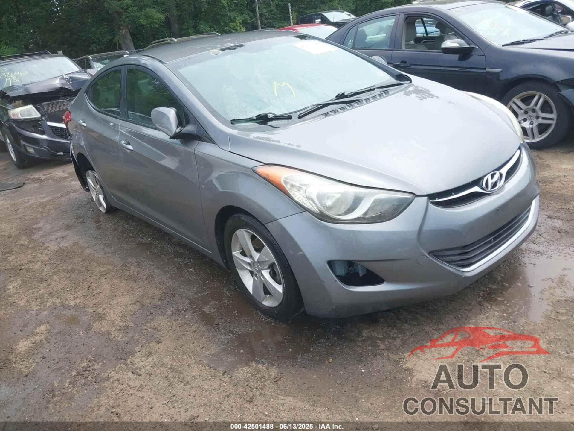 HYUNDAI ELANTRA 2013 - 5NPDH4AE3DH454392