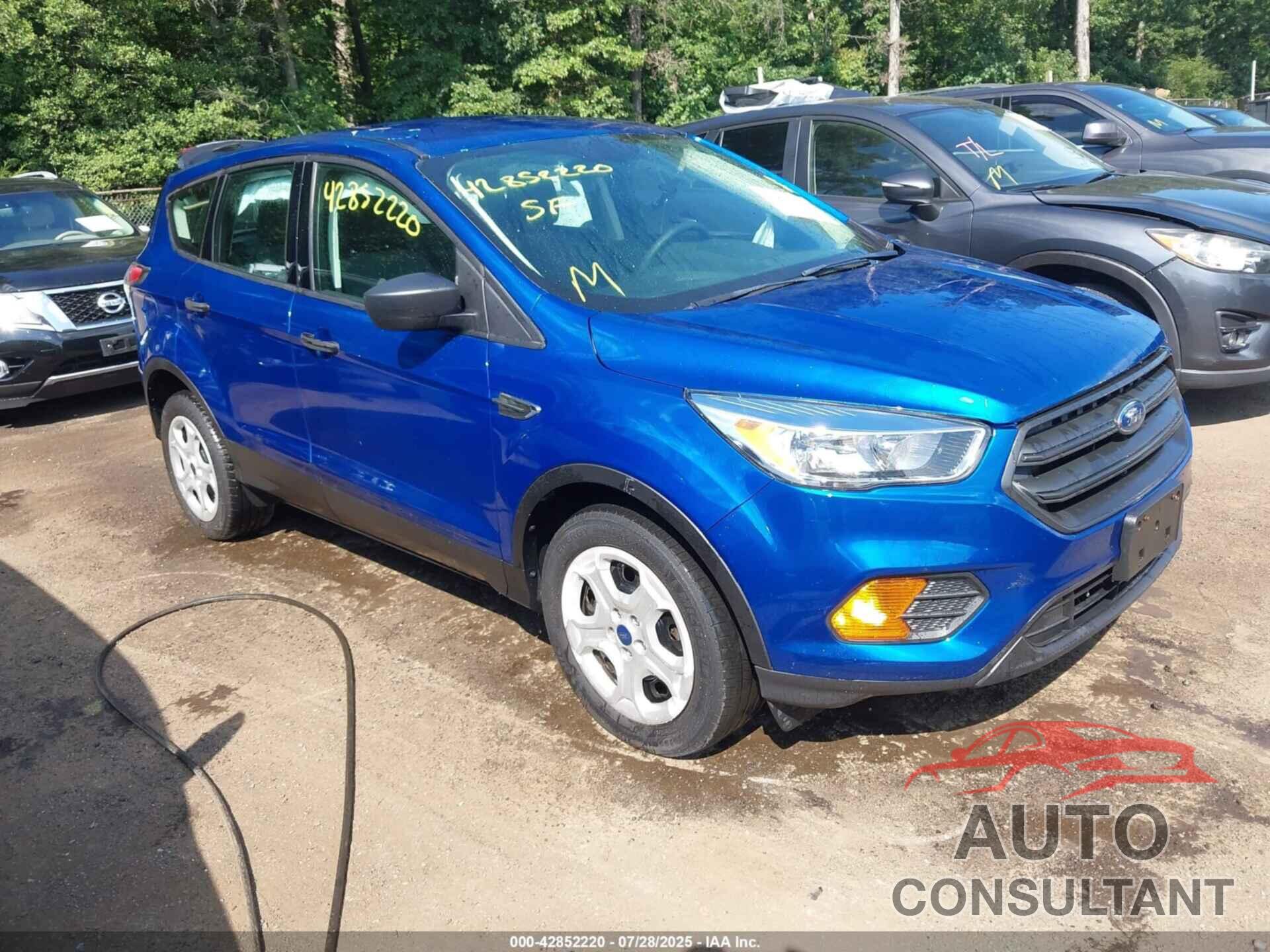 FORD ESCAPE 2017 - 1FMCU0F79HUA36601