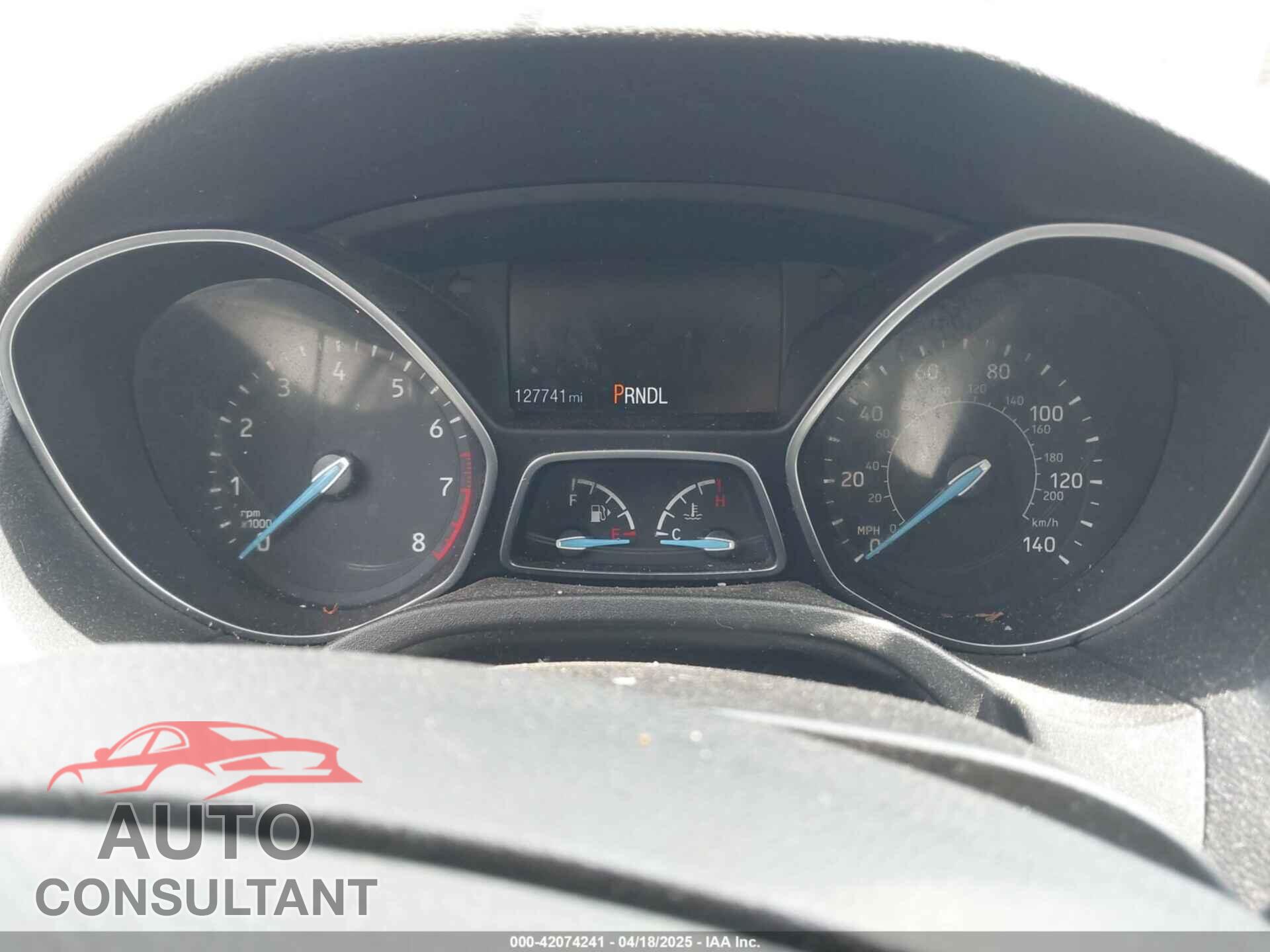 FORD FOCUS 2017 - 1FADP3F20HL335881
