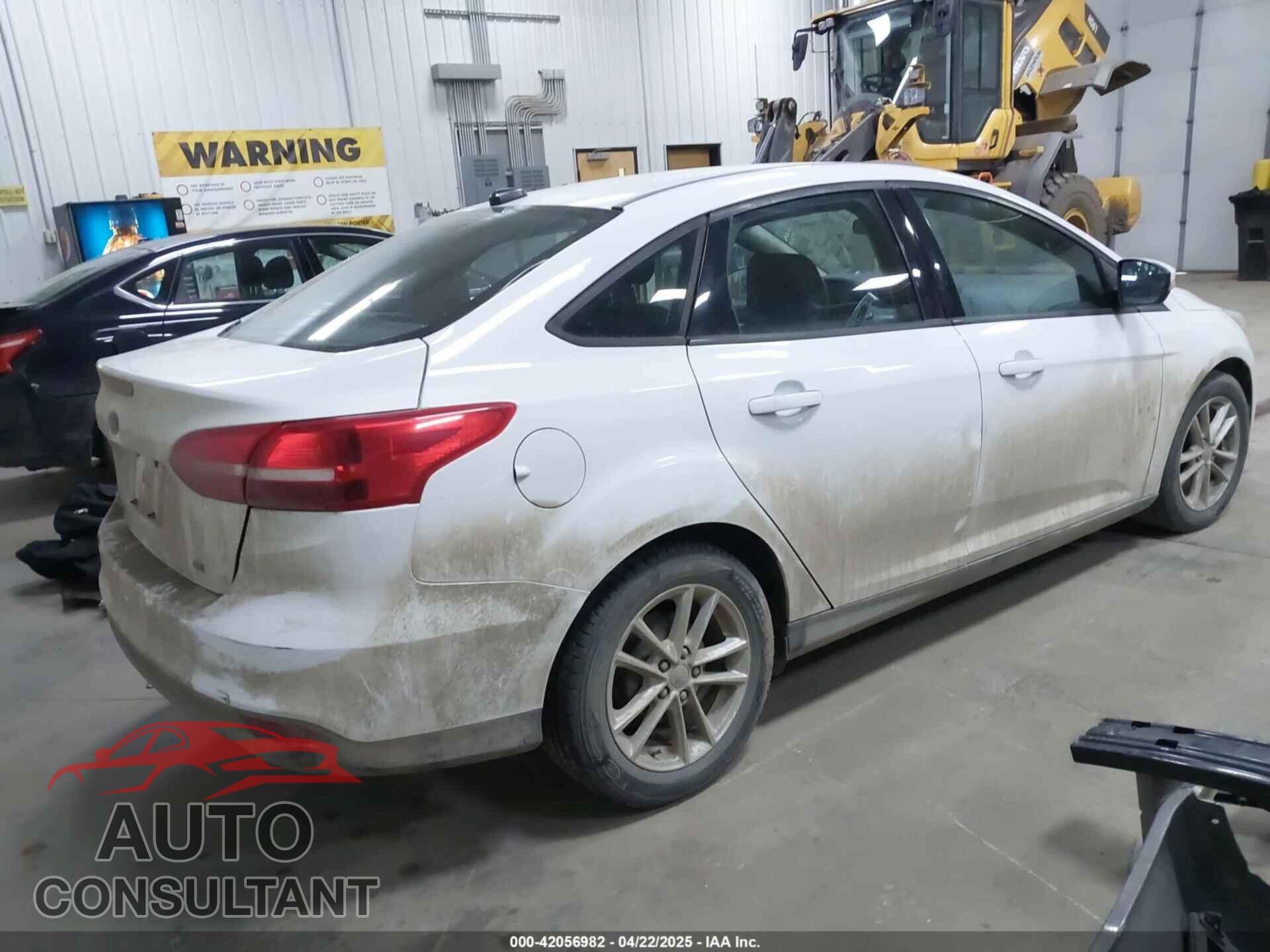 FORD FOCUS 2016 - 1FADP3F28GL364513