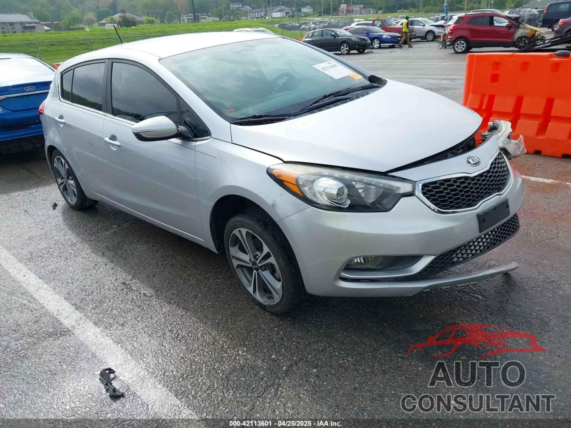 KIA FORTE 2016 - KNAFX5A89G5626342
