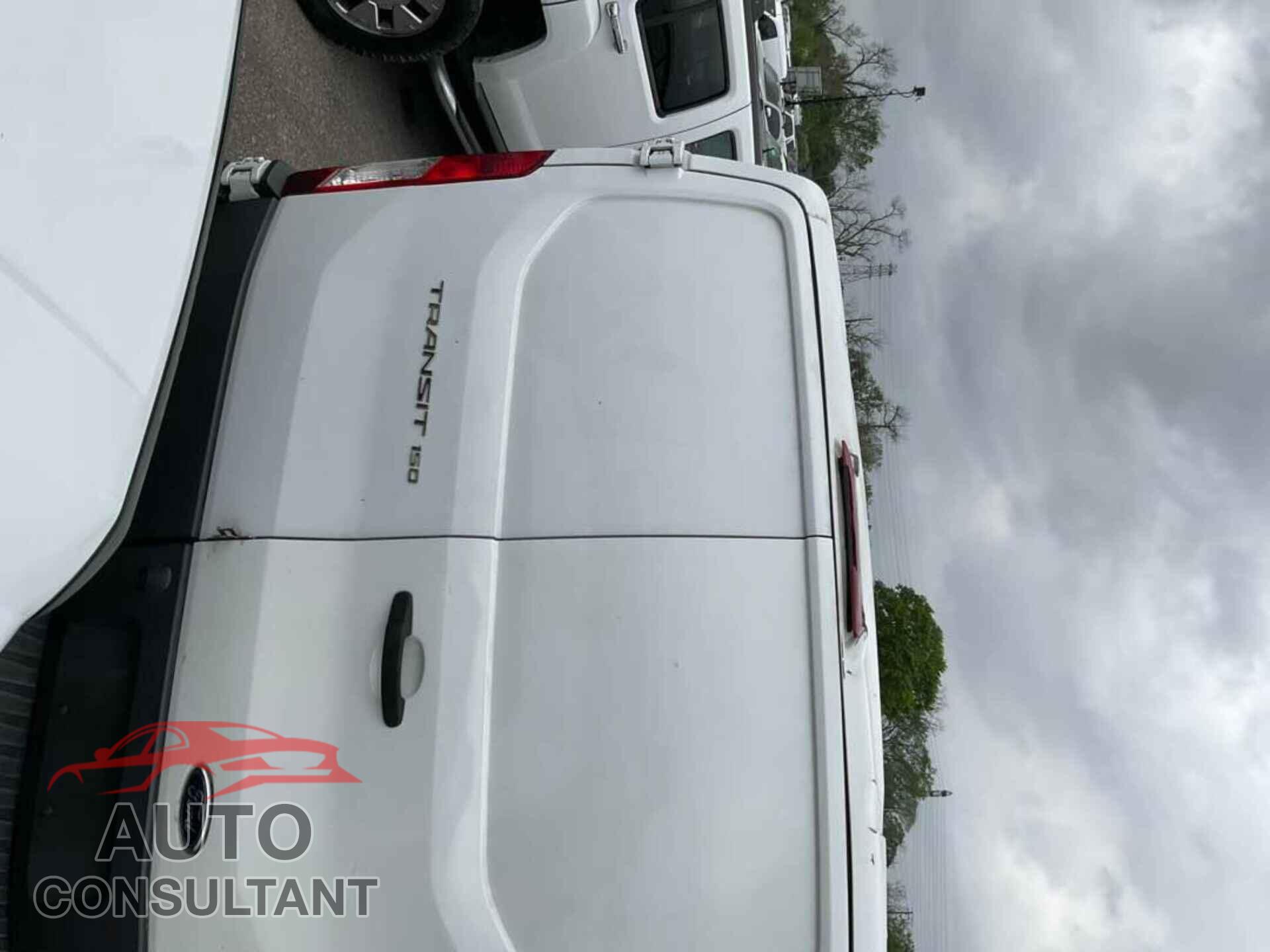 FORD TRANSIT 2015 - 1FTNE1YM7FKB30004