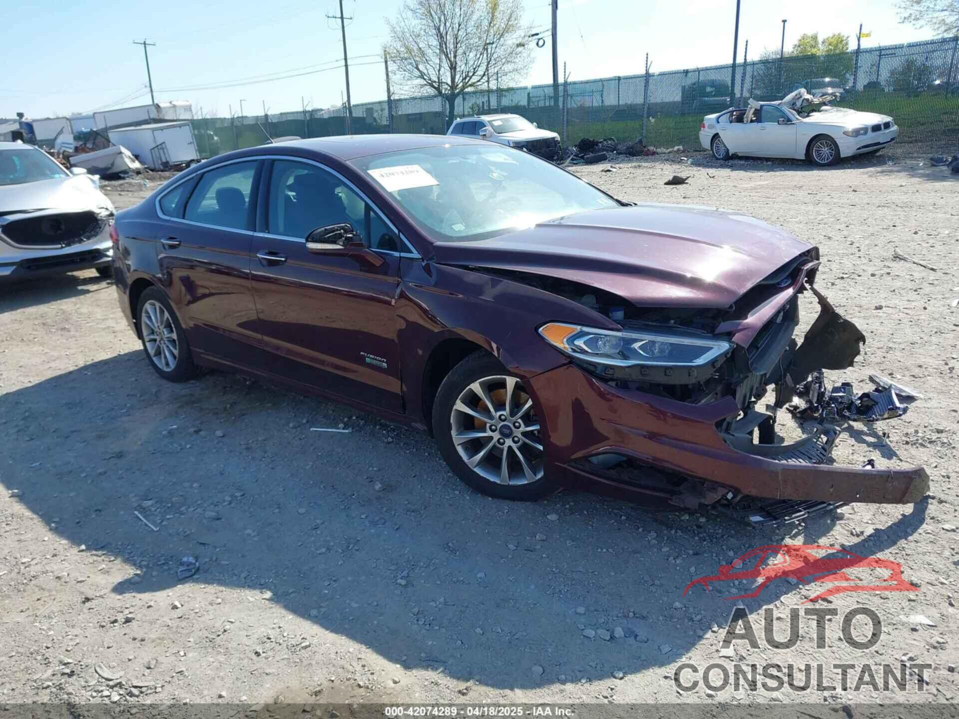 FORD FUSION ENERGI 2018 - 3FA6P0PU0JR105997