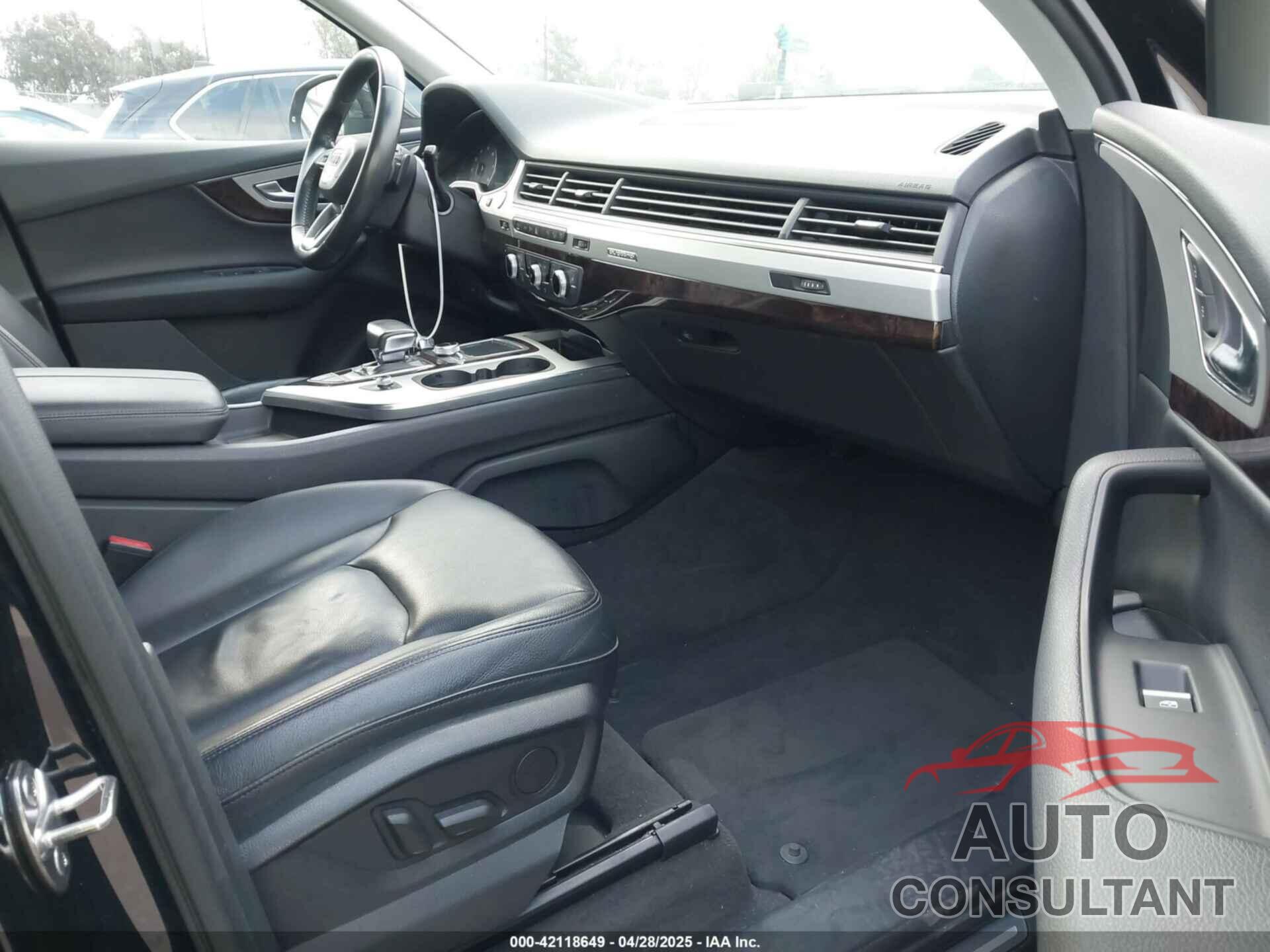 AUDI Q7 2019 - WA1AHAF73KD022295