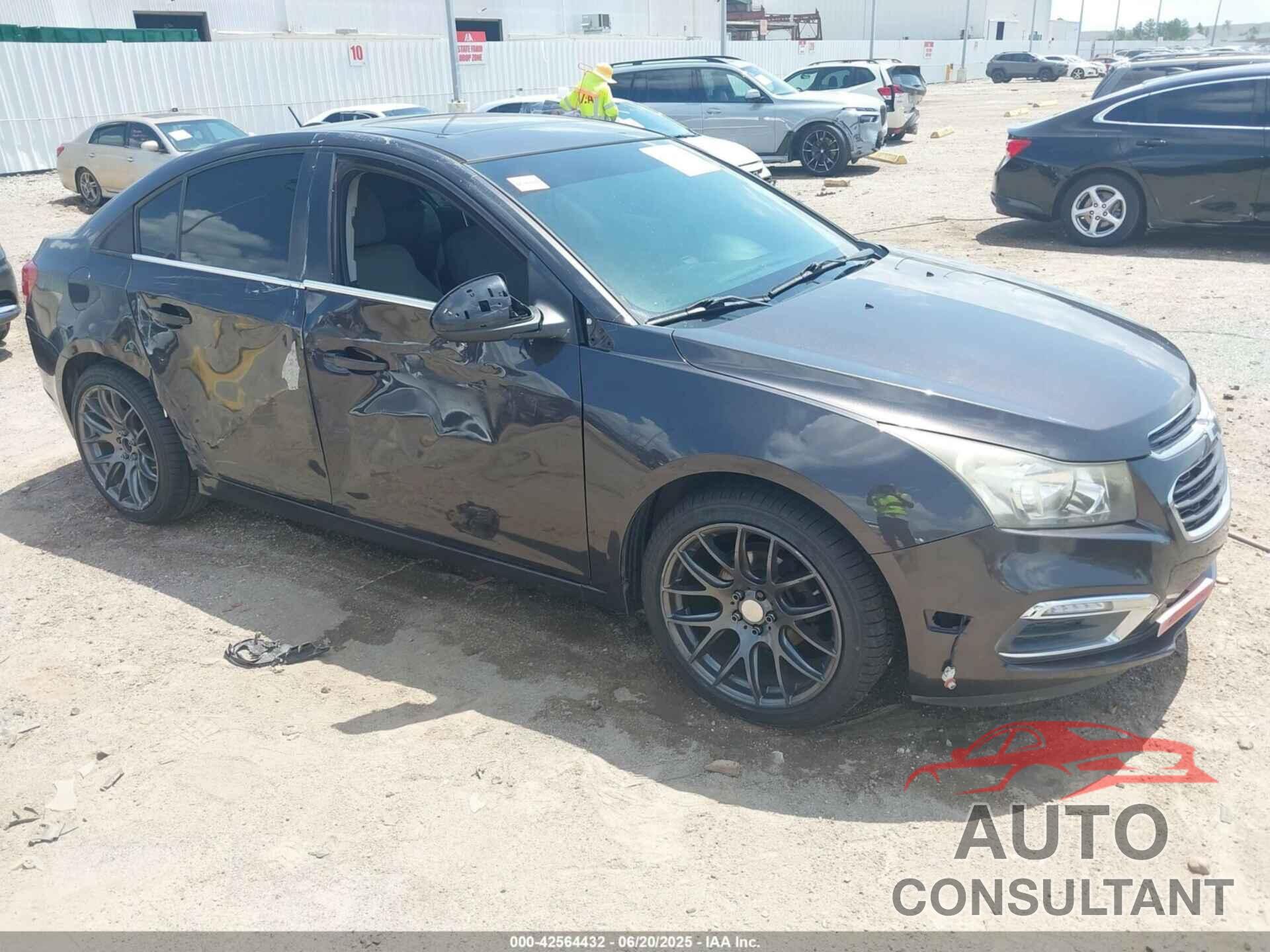 CHEVROLET CRUZE LIMITED 2016 - 1G1PE5SB8G7148452