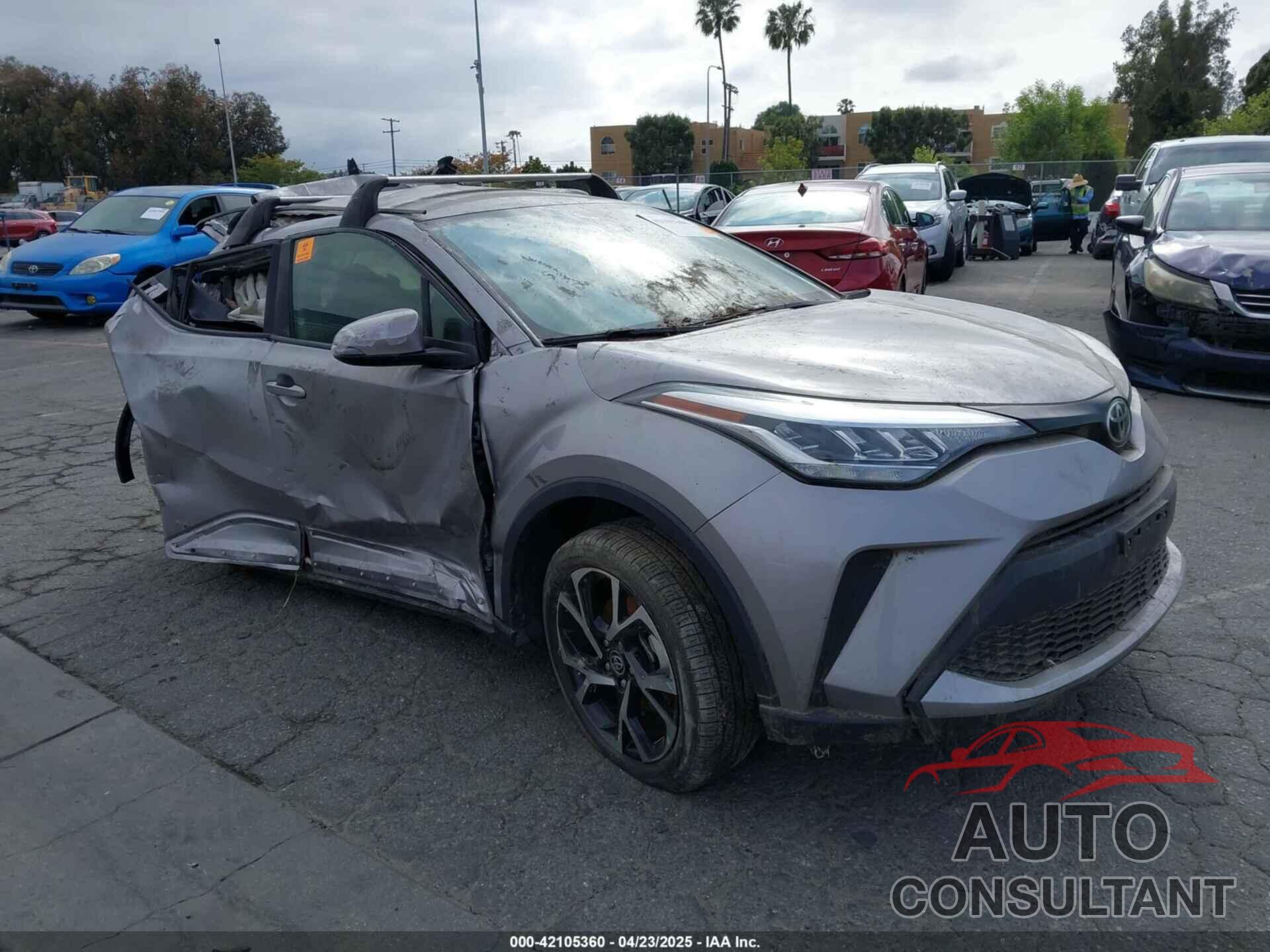 TOYOTA C-HR 2020 - JTNKHMBX9L1075101
