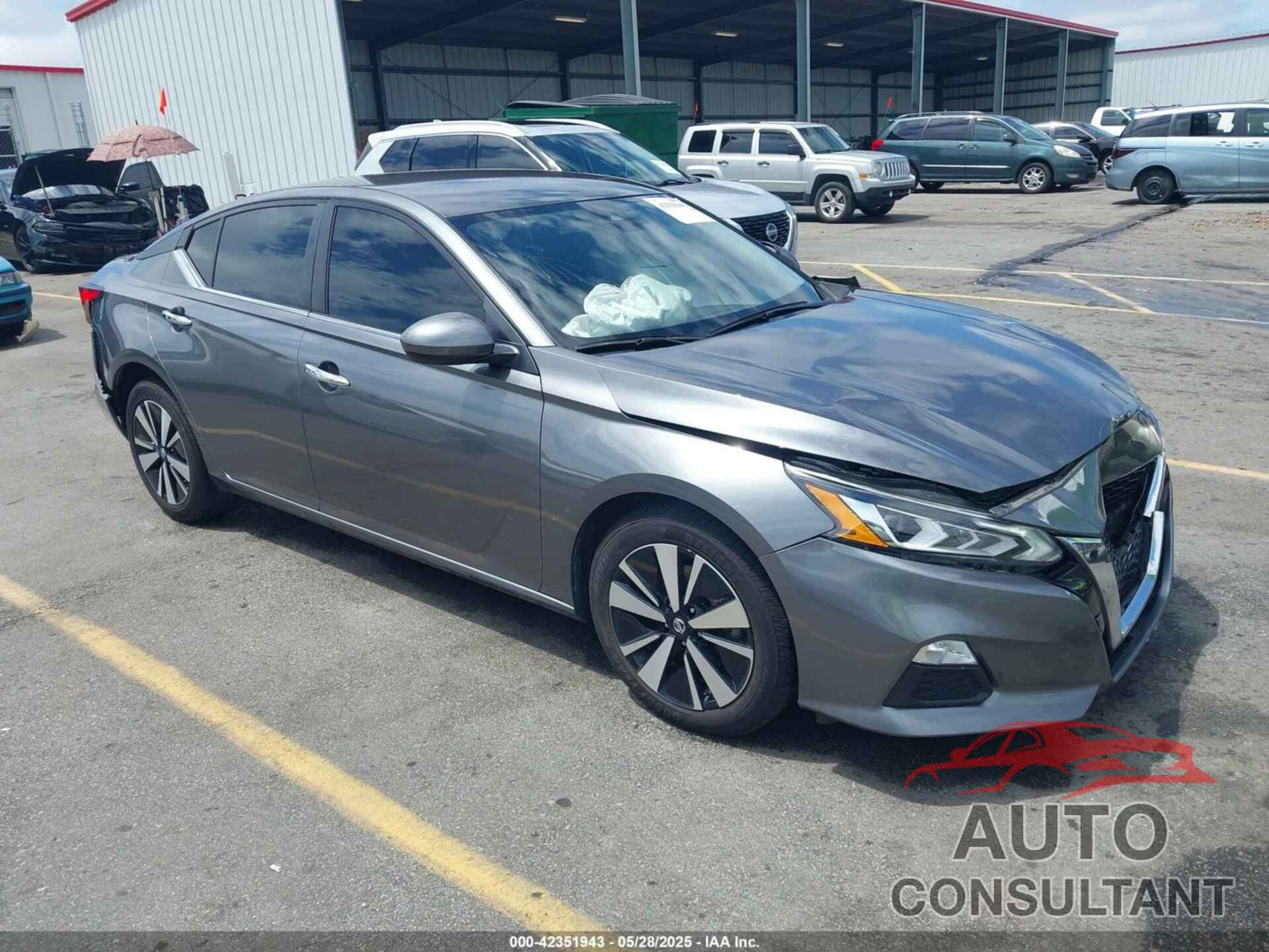 NISSAN ALTIMA 2022 - 1N4BL4DV0NN317600