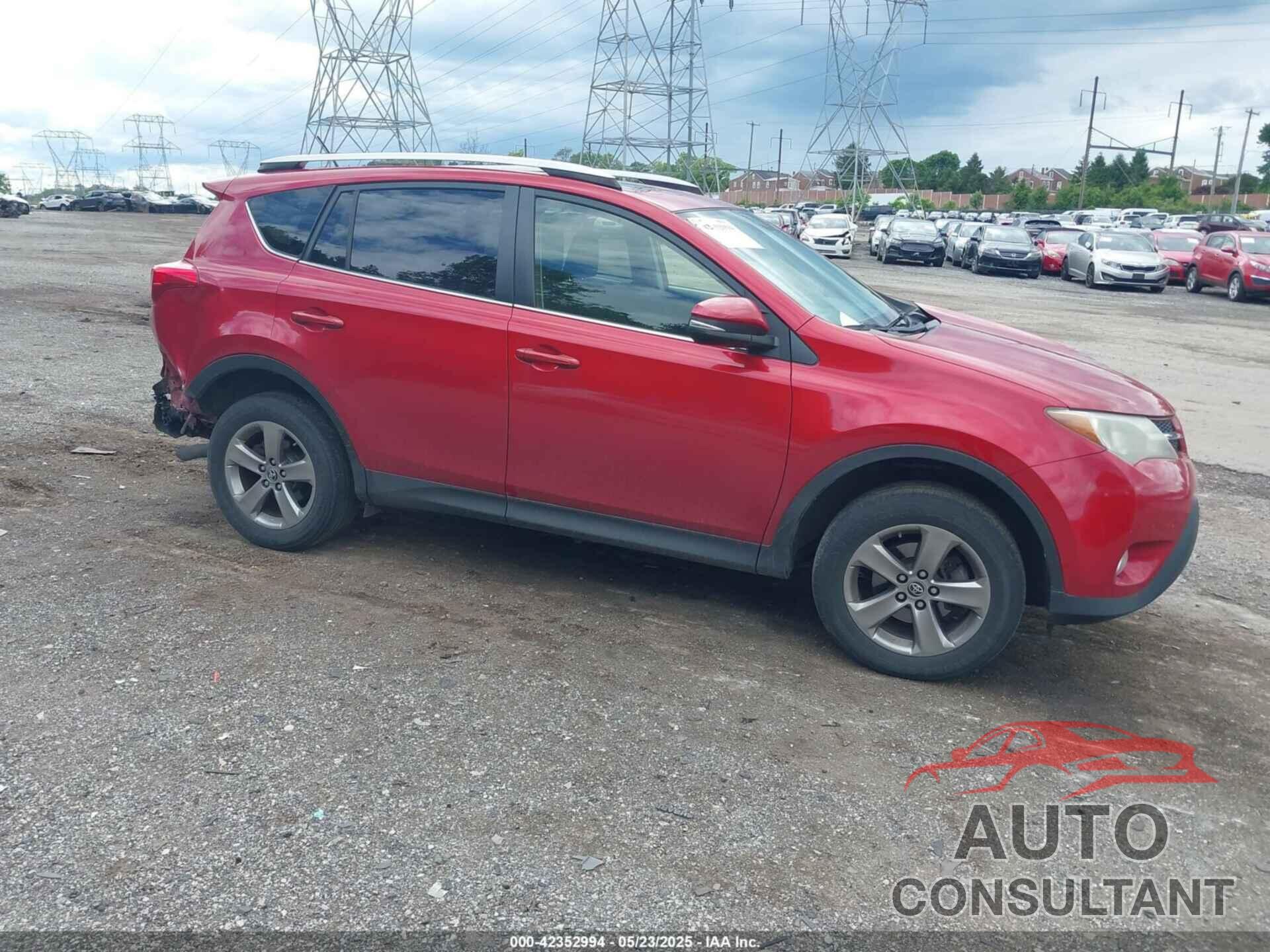 TOYOTA RAV4 2015 - JTMRFREV5FJ013389