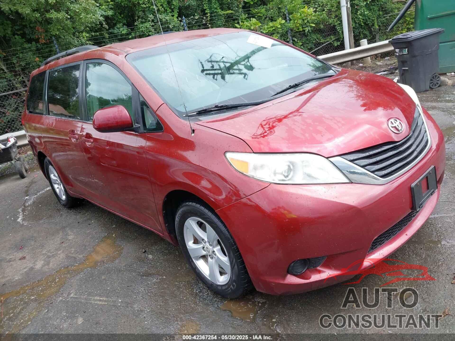 TOYOTA SIENNA 2012 - 5TDKA3DC5CS012254