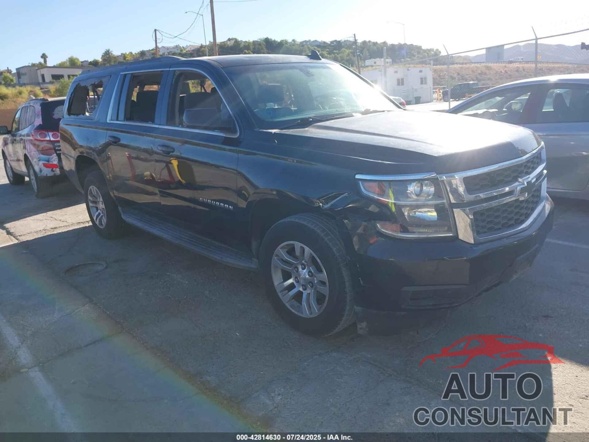 CHEVROLET SUBURBAN 2018 - 1GNSCGKC4JR306199