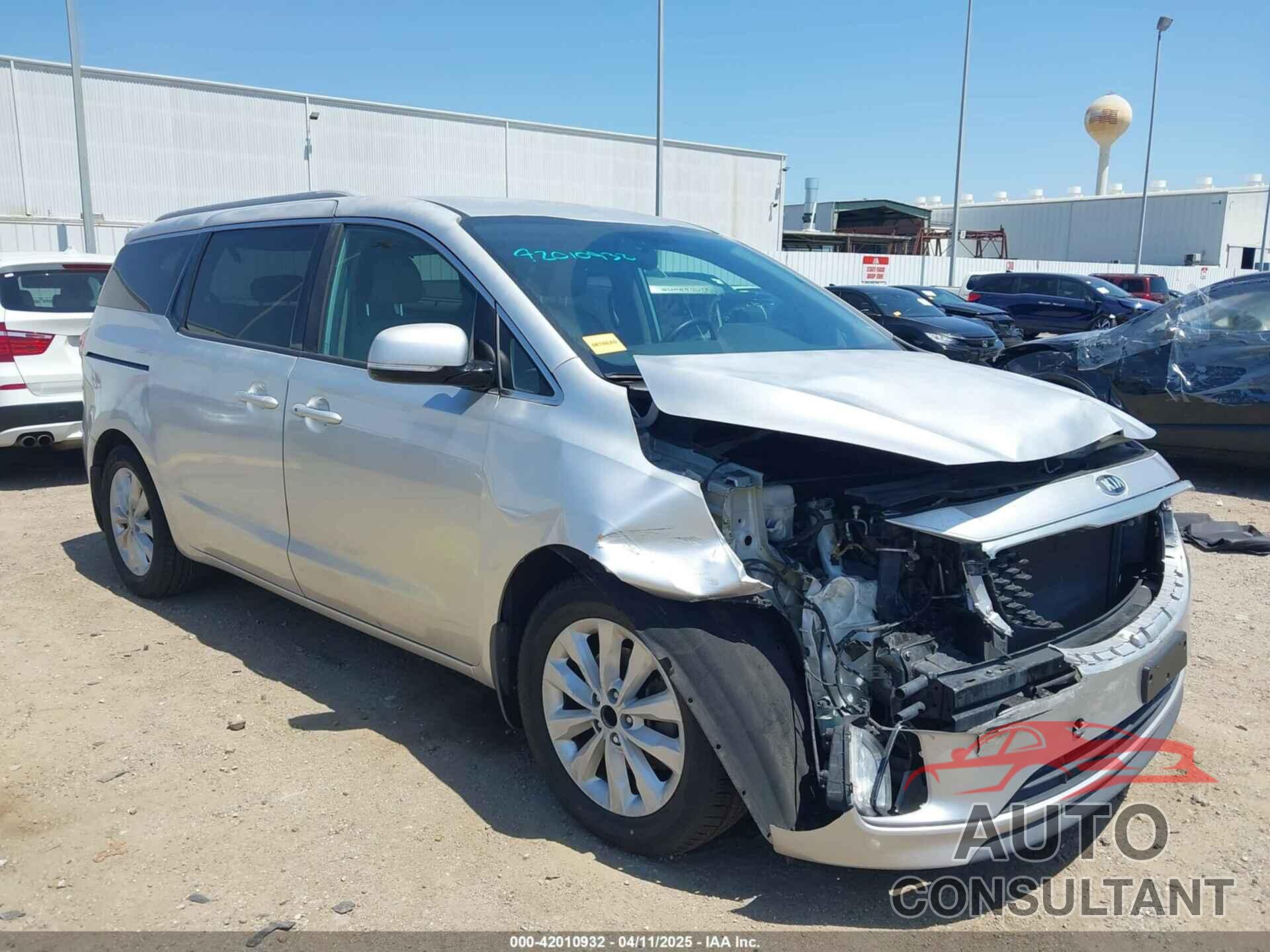 KIA SEDONA 2016 - KNDMC5C13G6207323