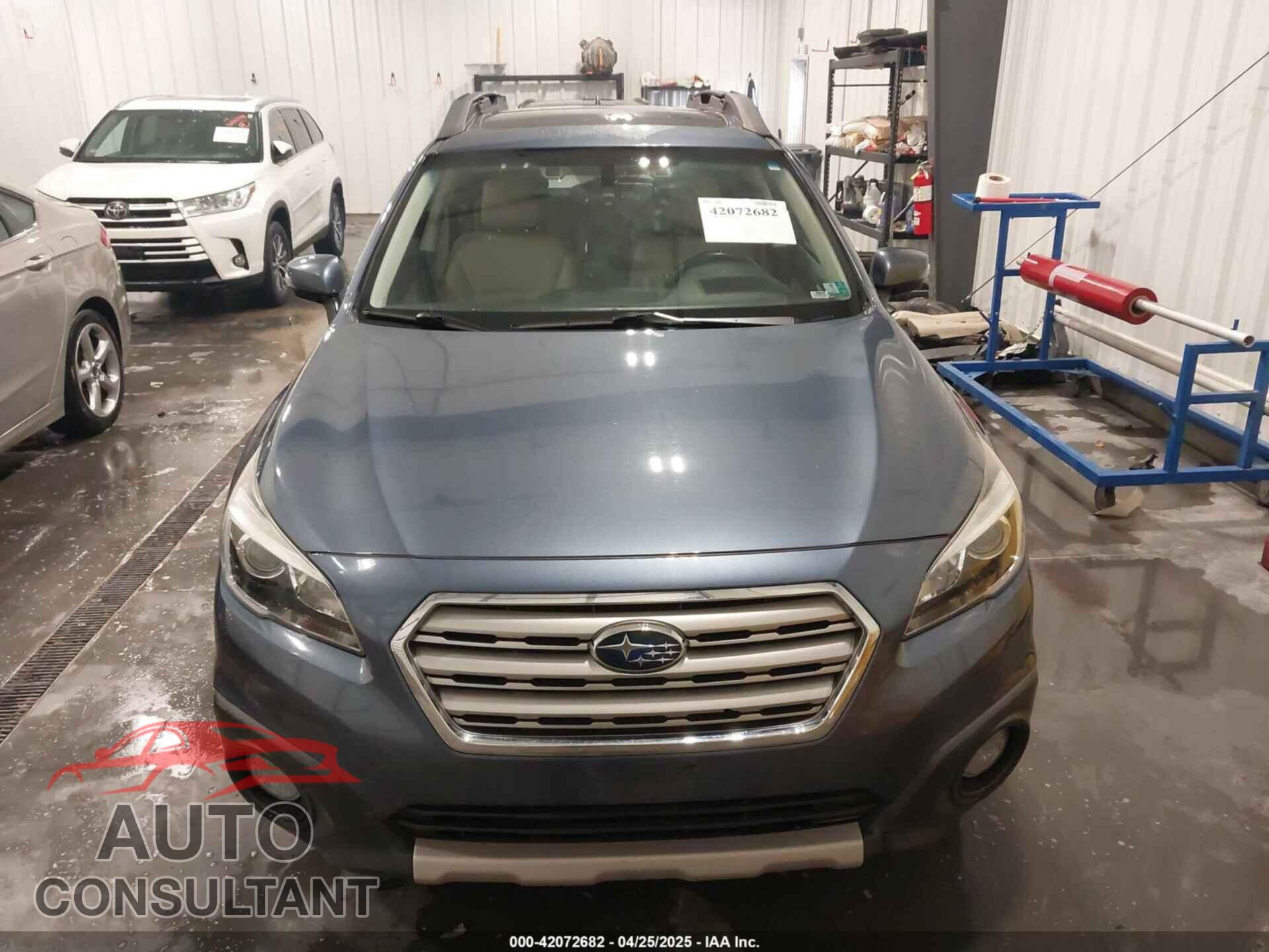 SUBARU OUTBACK 2017 - 4S4BSANC2H3377513
