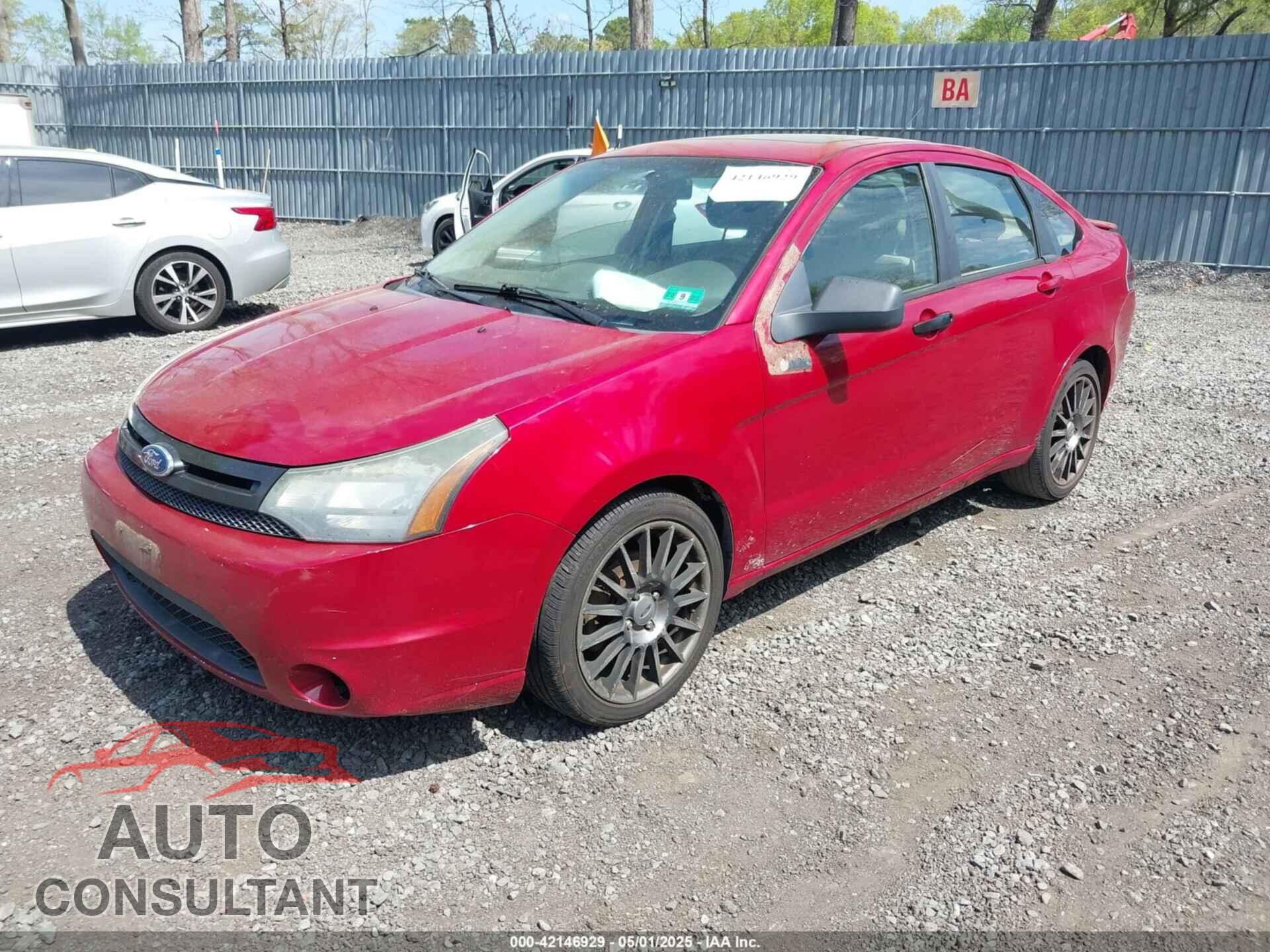 FORD FOCUS 2011 - 1FAHP3GN5BW139631
