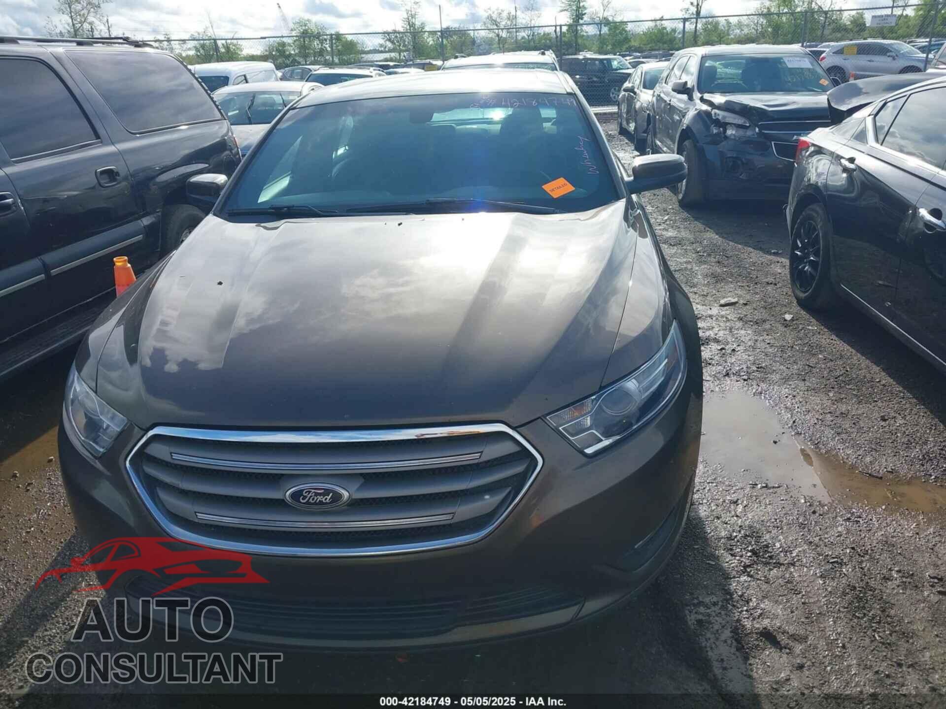 FORD TAURUS 2015 - 1FAHP2E87FG194170