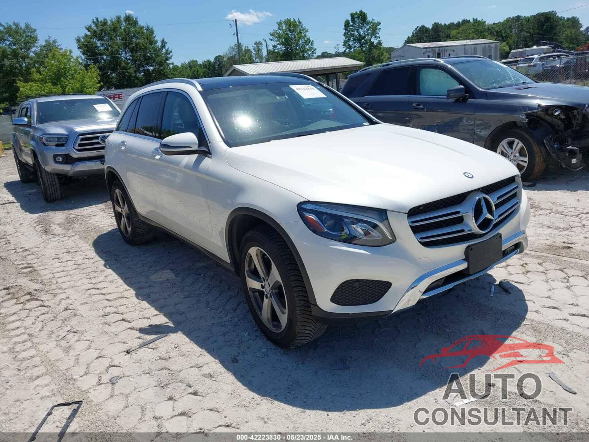MERCEDES-BENZ GLC 300 2017 - WDC0G4KBXHF148581