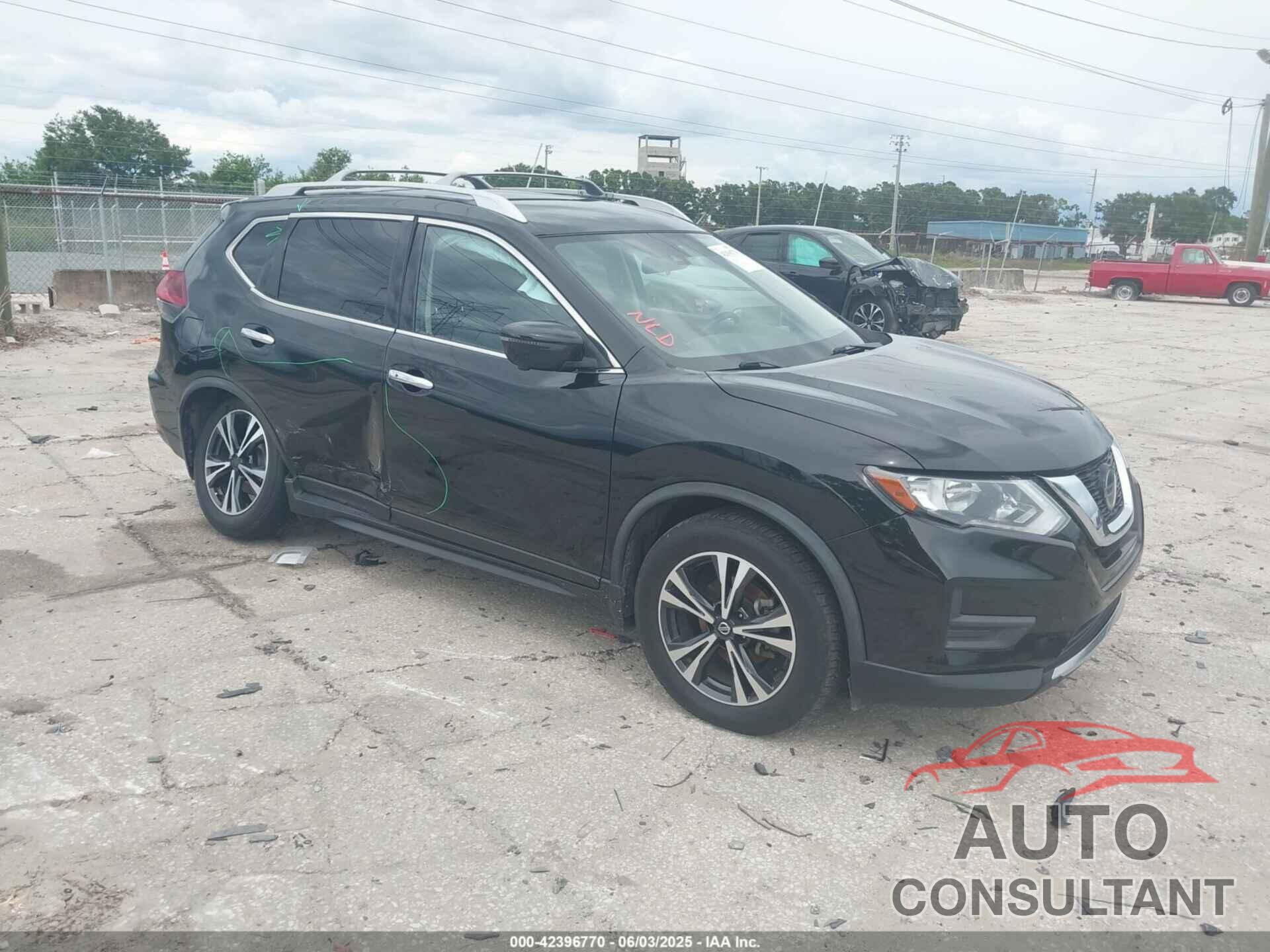 NISSAN ROGUE 2019 - JN8AT2MT6KW264968