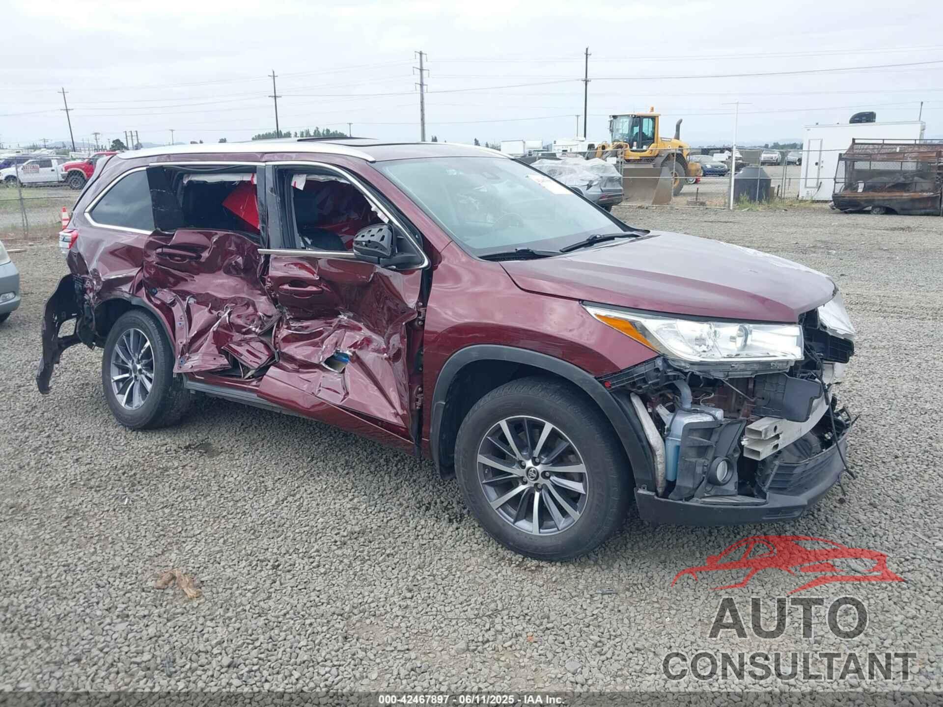 TOYOTA HIGHLANDER 2017 - 5TDJZRFH1HS418510