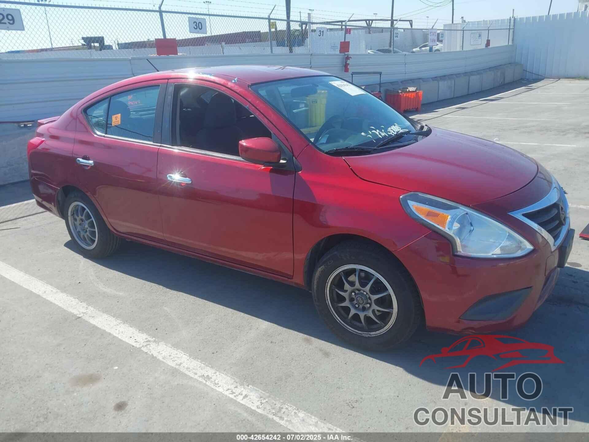 NISSAN VERSA 2017 - 3N1CN7AP9HK451082