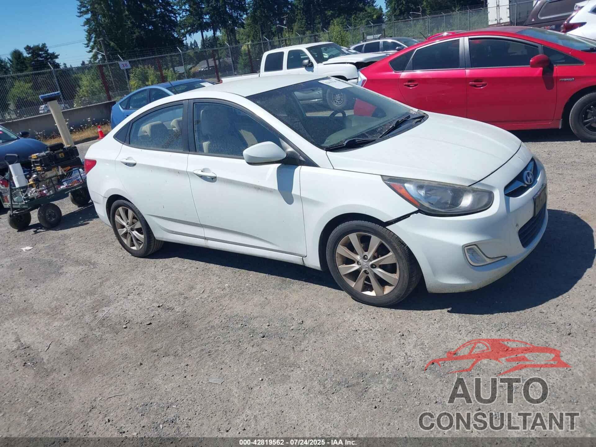 HYUNDAI ACCENT 2012 - KMHCU4AE3CU085766